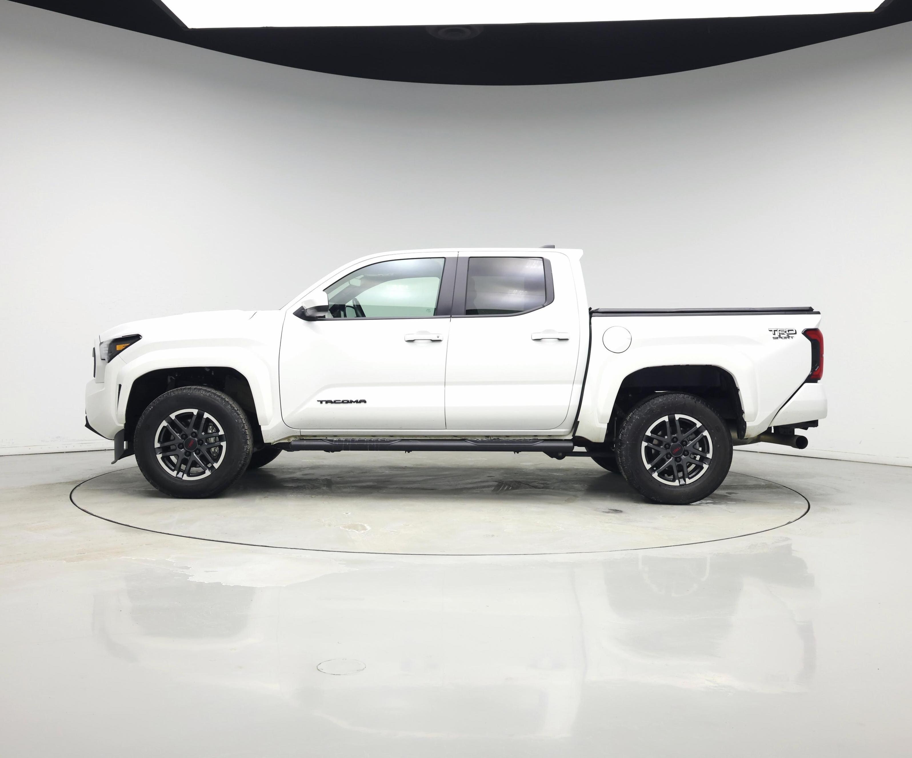 Thumbnail: 2024 Toyota Tacoma - 3