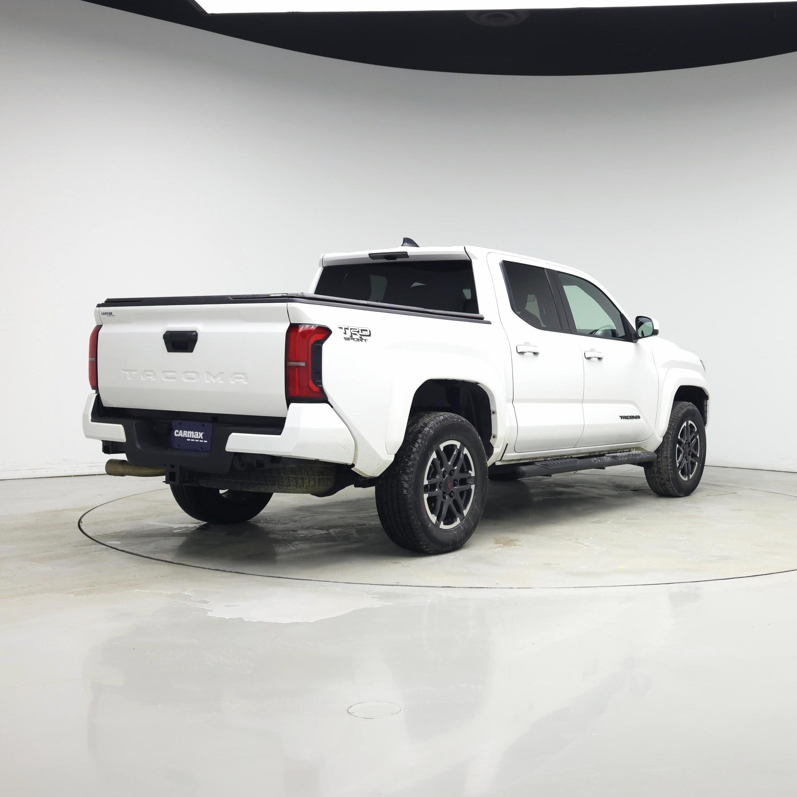 Thumbnail: 2024 Toyota Tacoma - 8