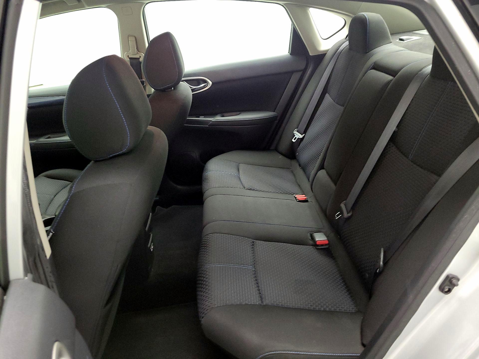 Thumbnail: 2018 Nissan Sentra - 19