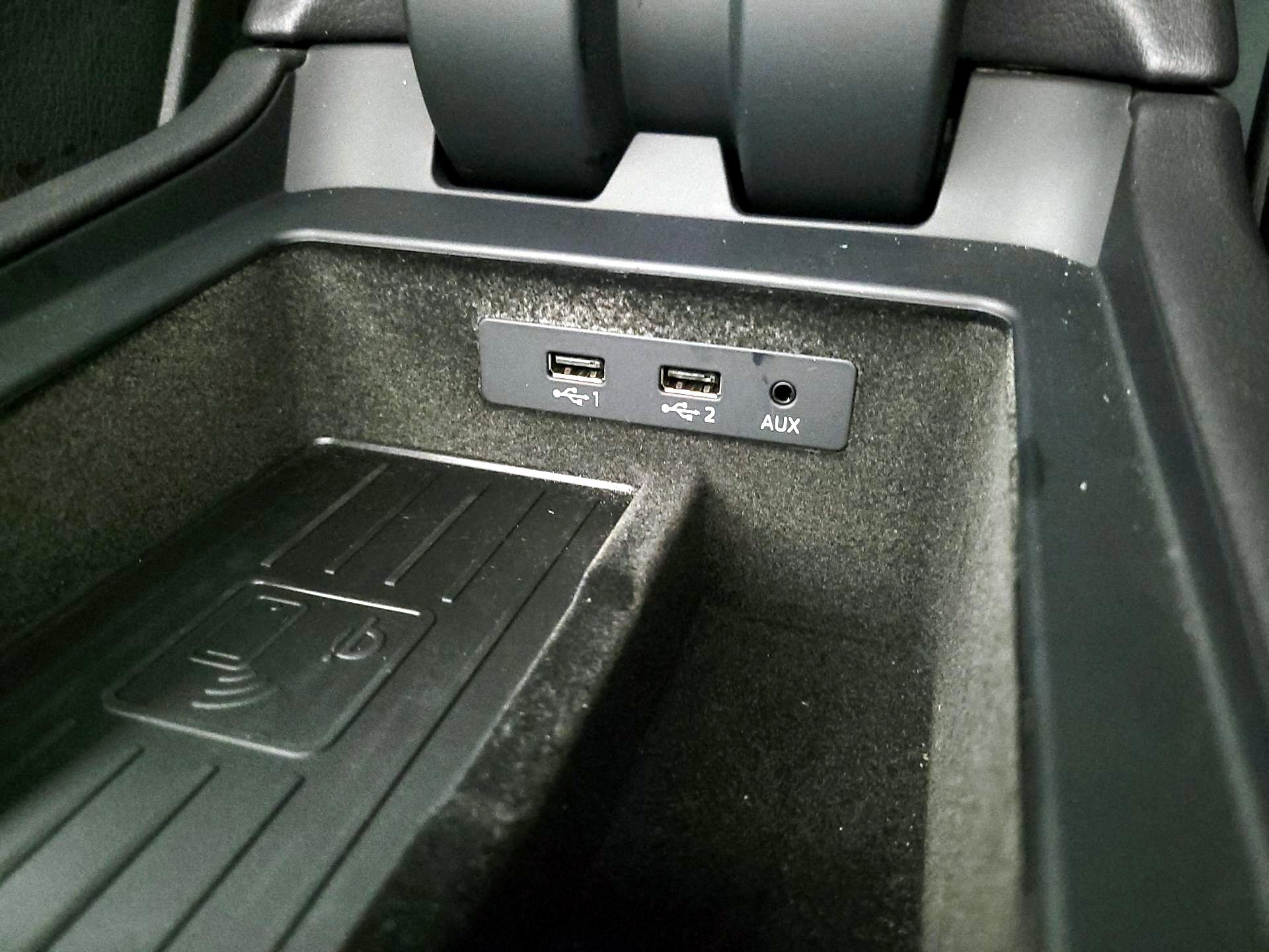 Thumbnail: 2019 Audi Q7 - 19