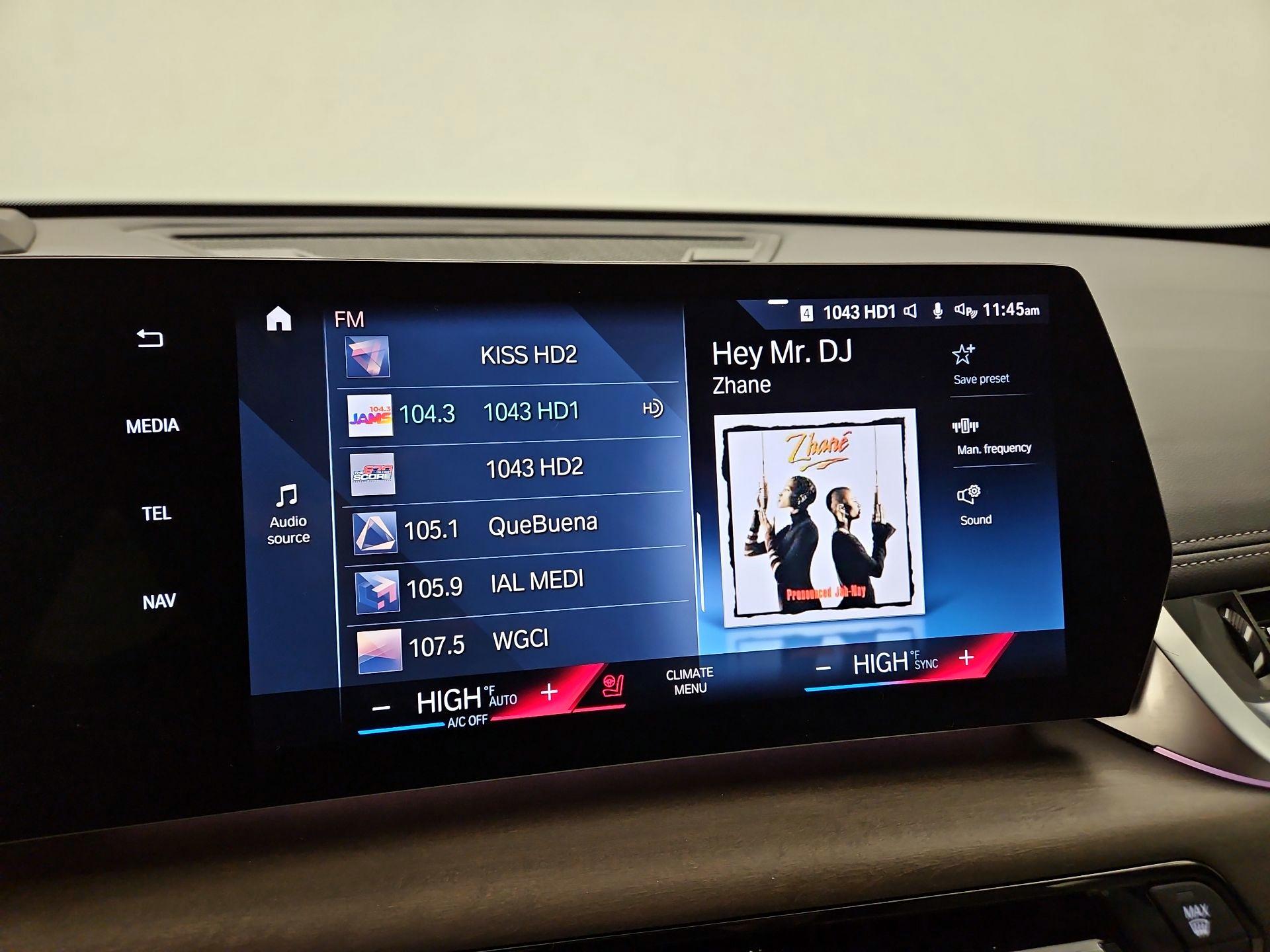 Thumbnail: 2023 BMW X1 - 16