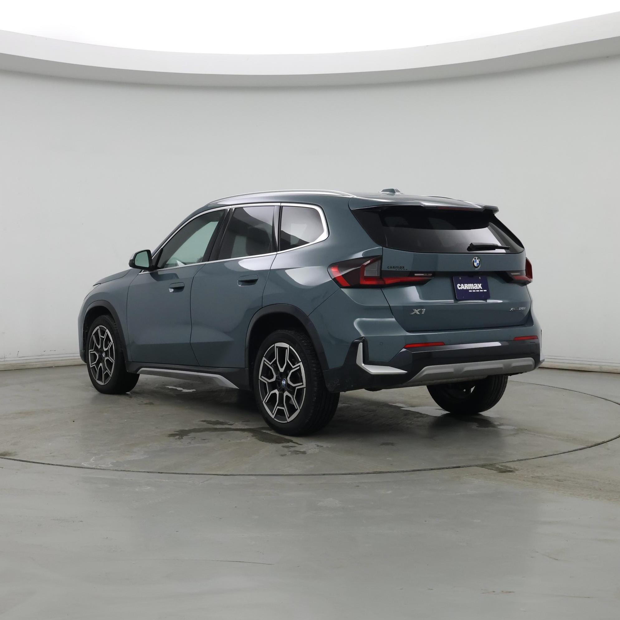 Thumbnail: 2023 BMW X1 - 2