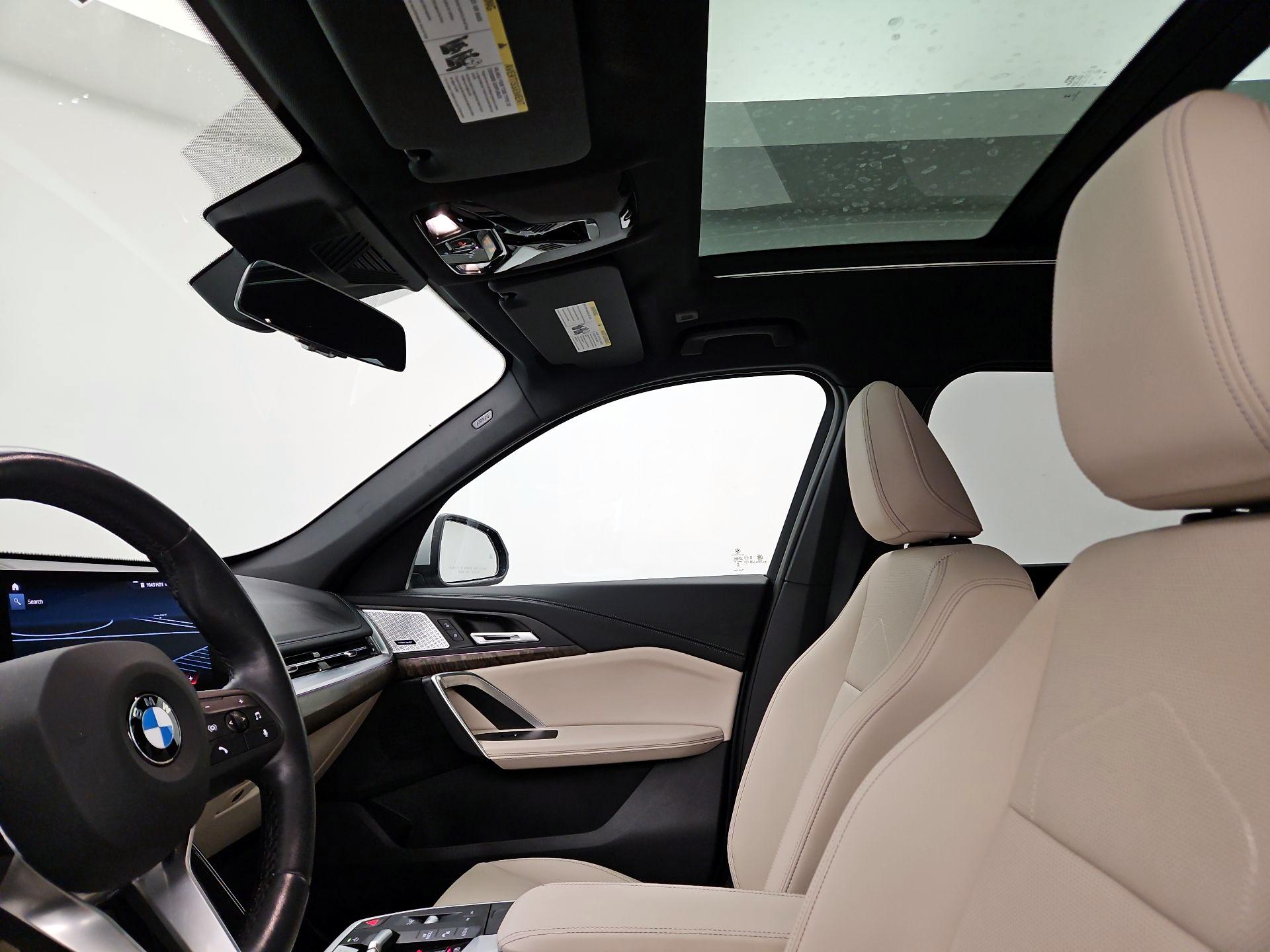 Thumbnail: 2023 BMW X1 - 19