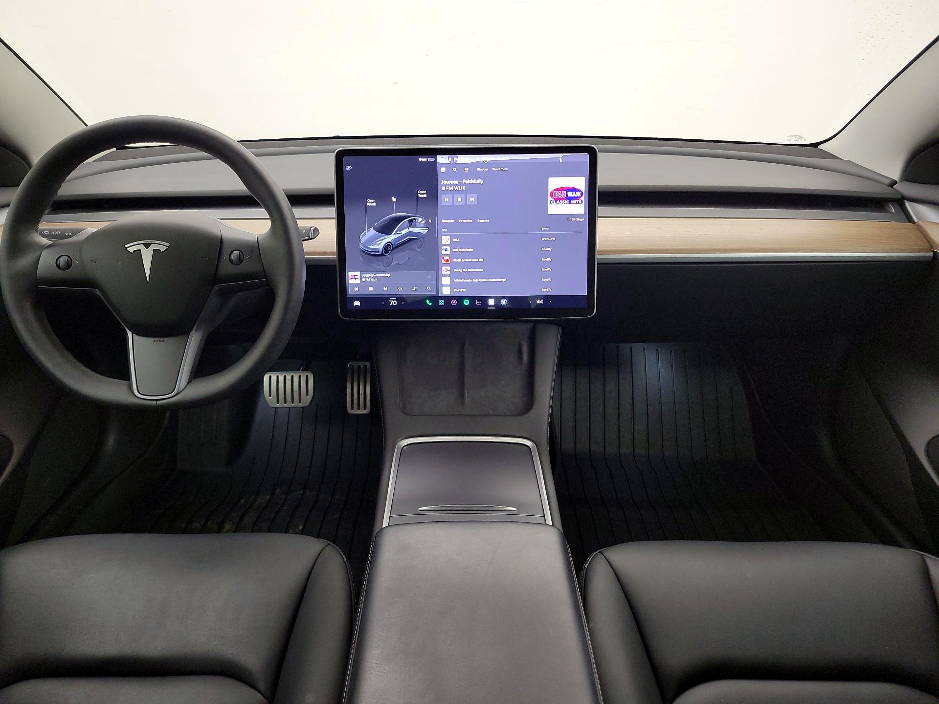 Thumbnail: 2023 Tesla Model 3 - 9