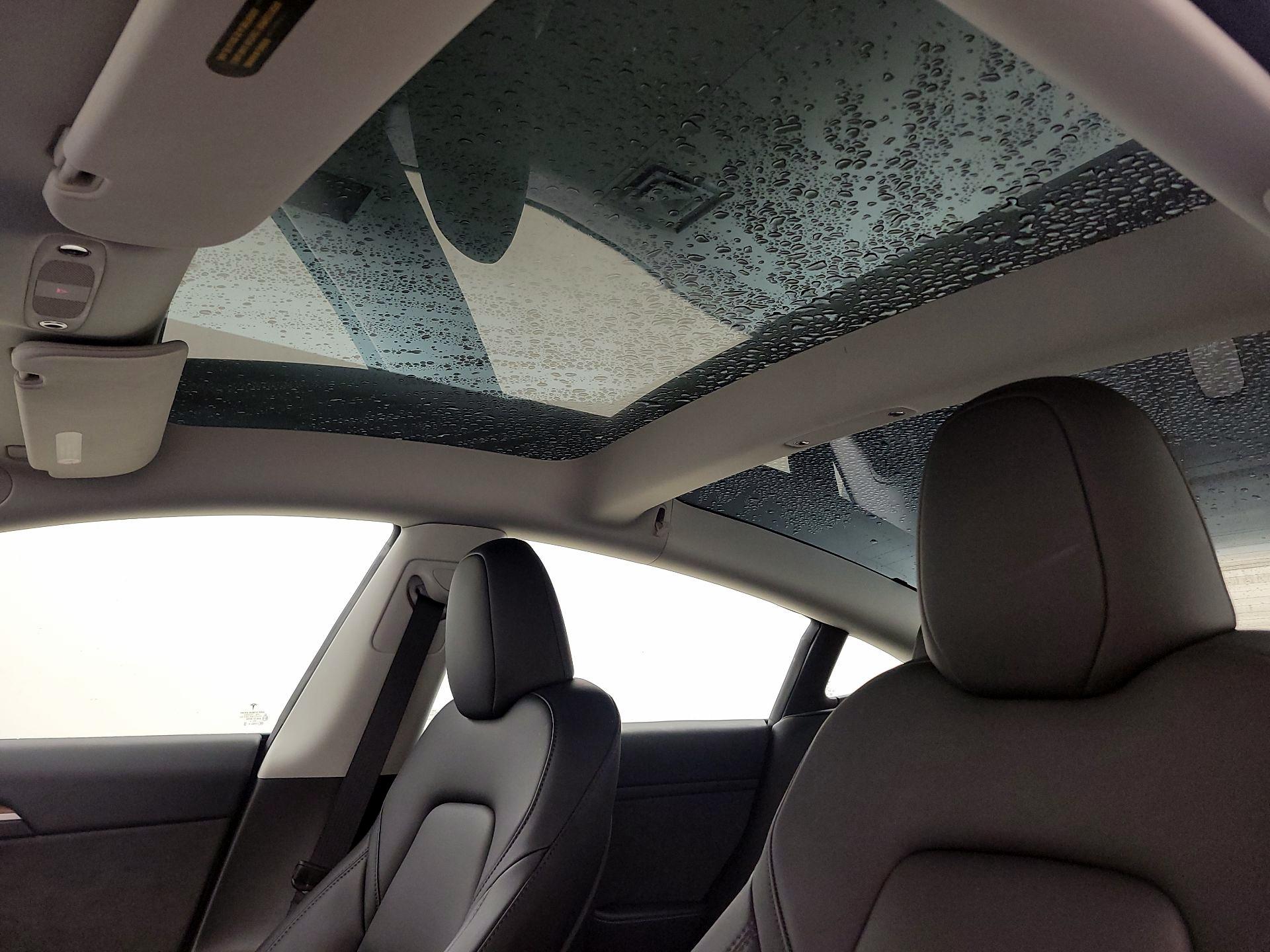 Thumbnail: 2023 Tesla Model 3 - 18