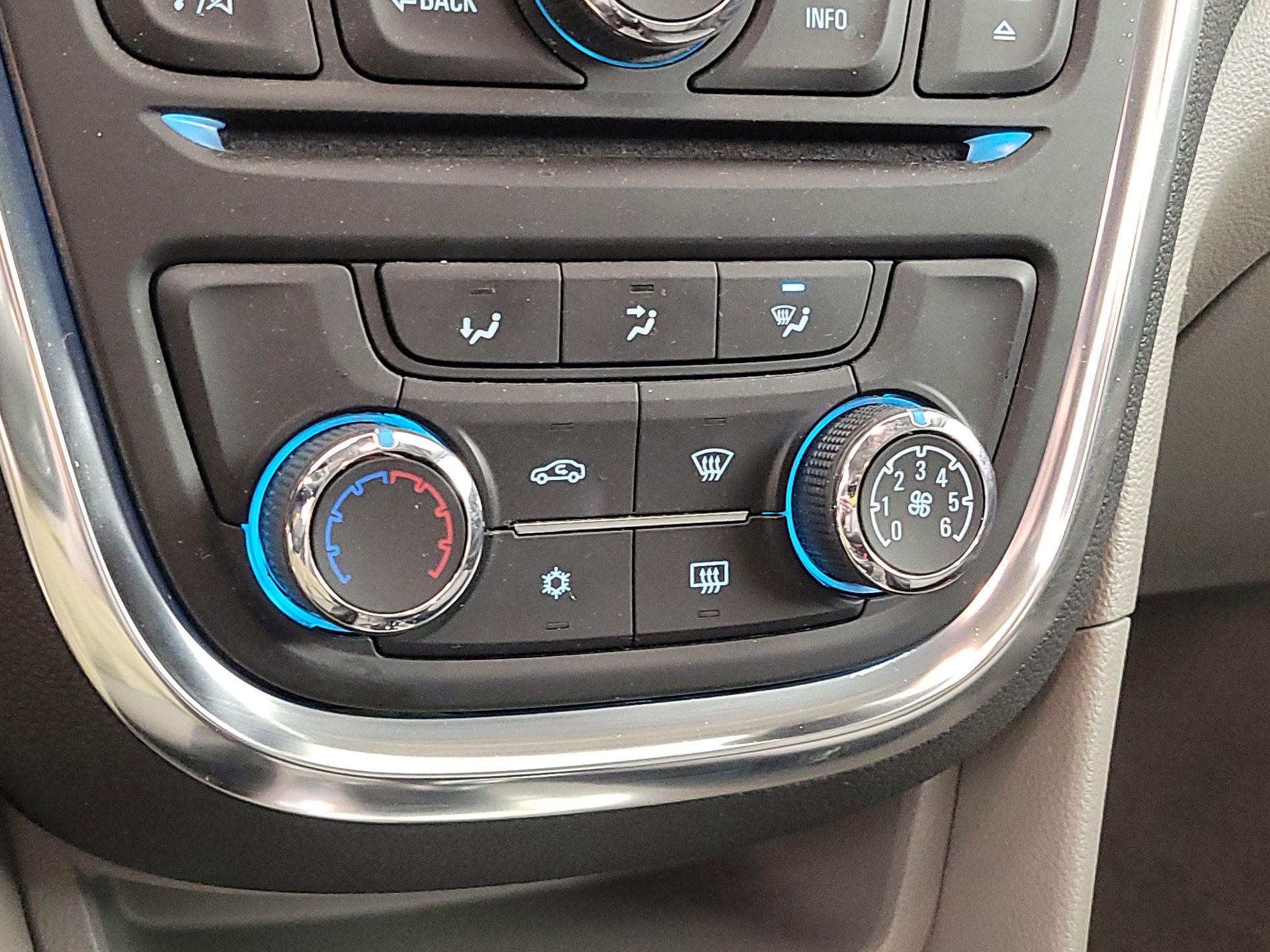 Thumbnail: 2015 Buick Encore - 16