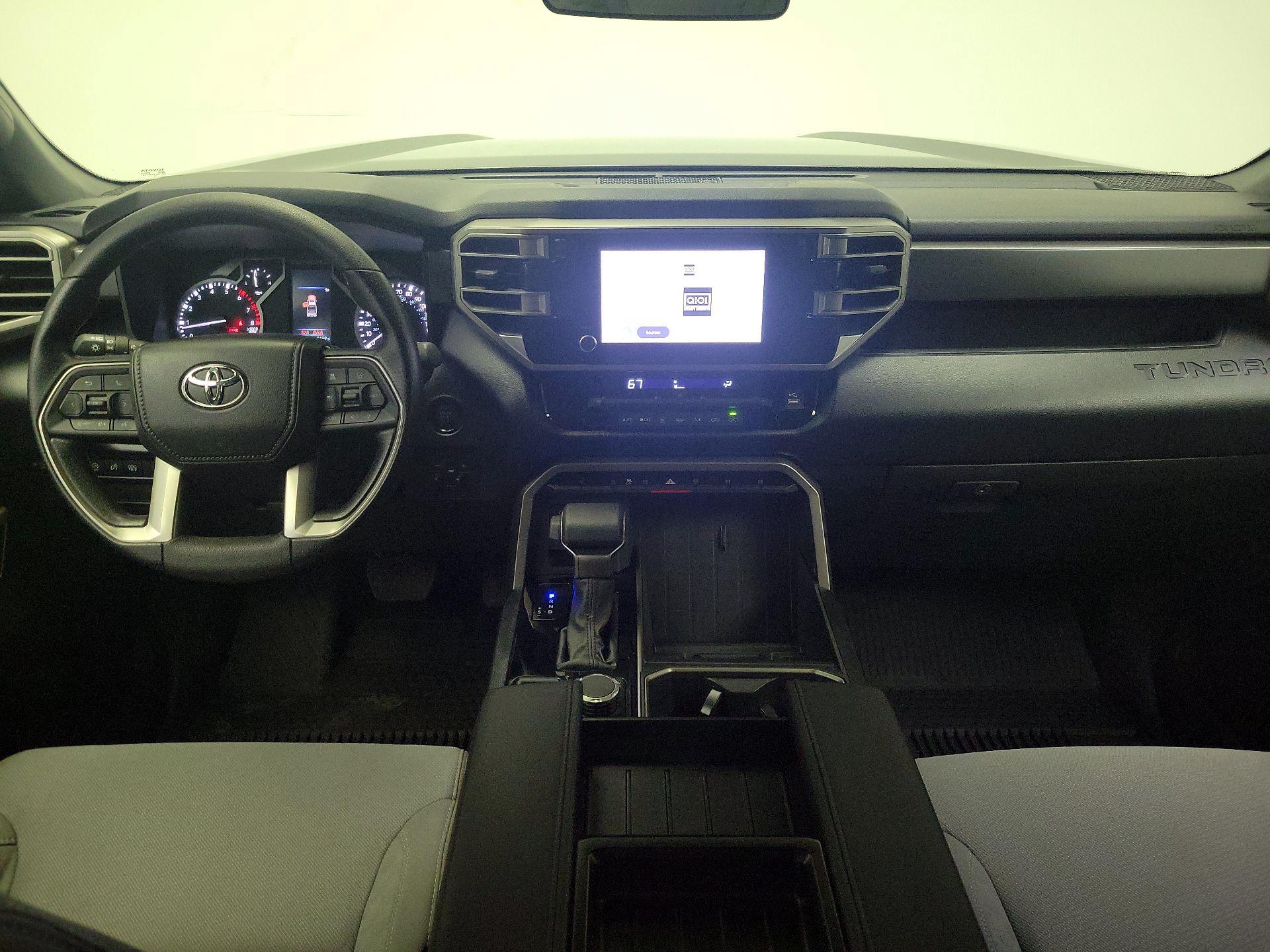 Thumbnail: 2025 Toyota Tundra - 9