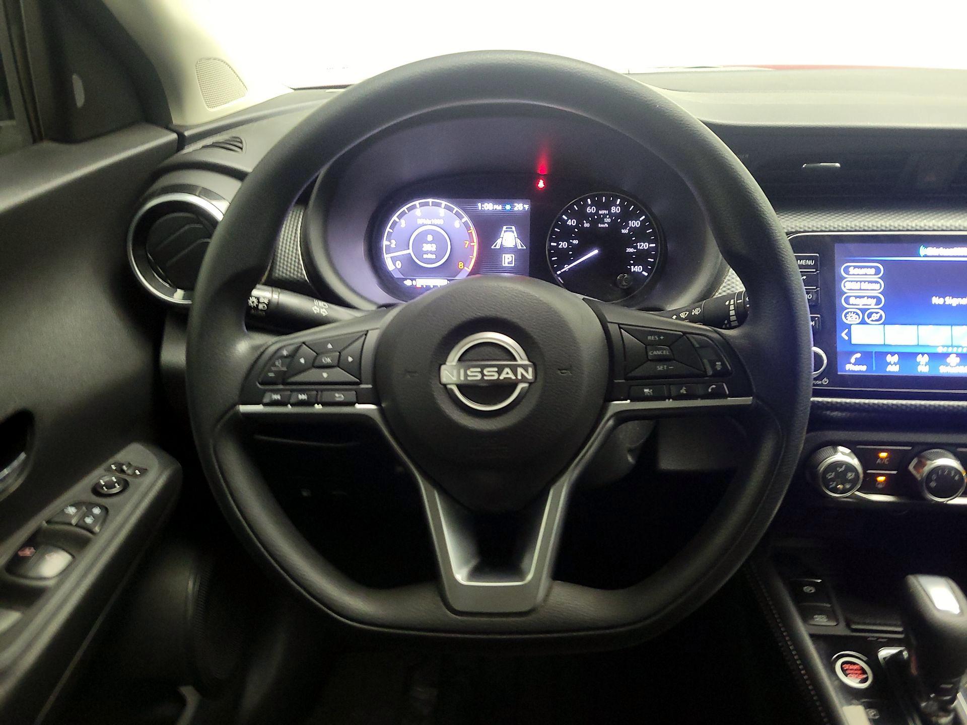 Thumbnail: 2023 Nissan Kicks - 10