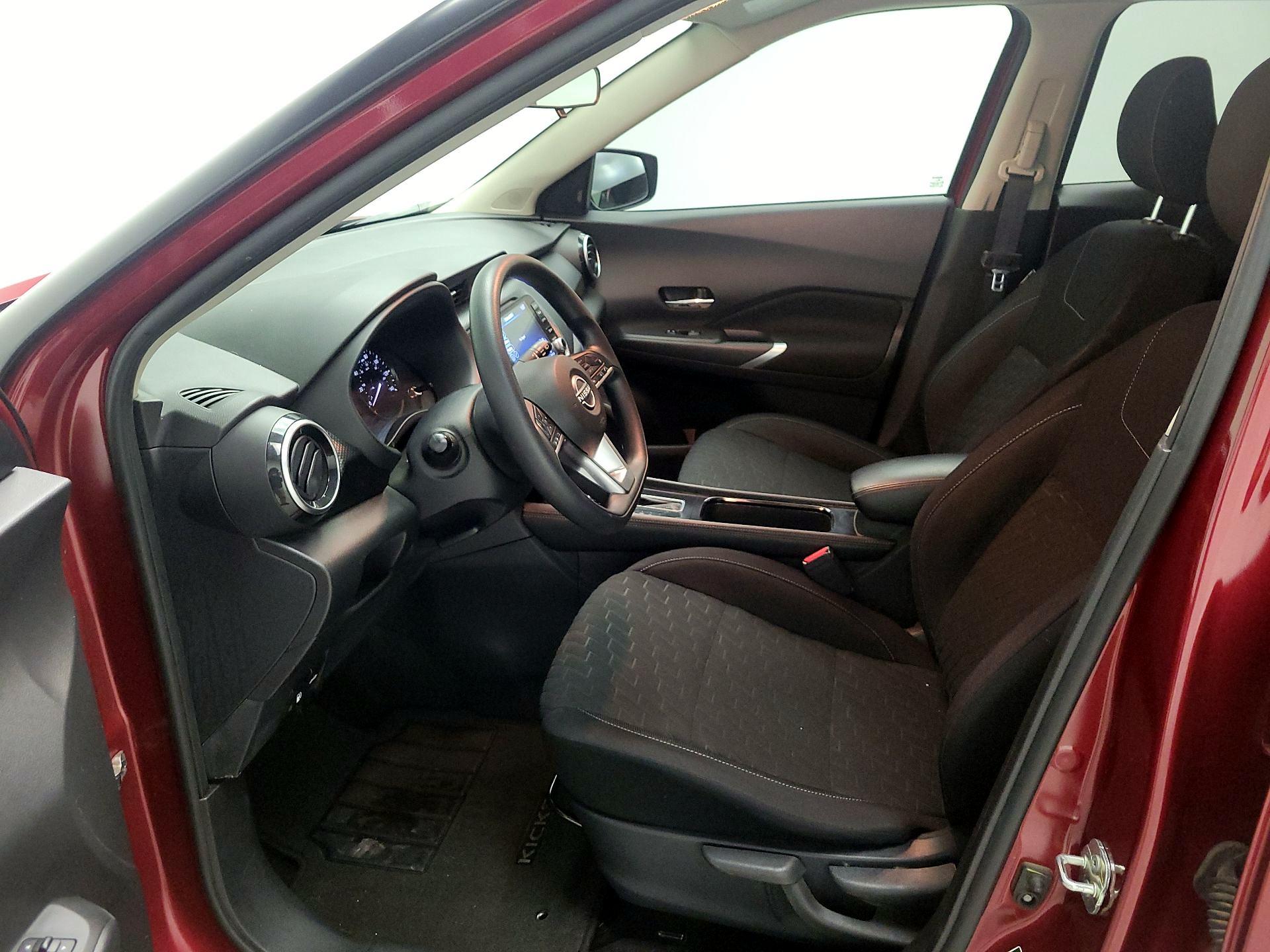 Thumbnail: 2023 Nissan Kicks - 11