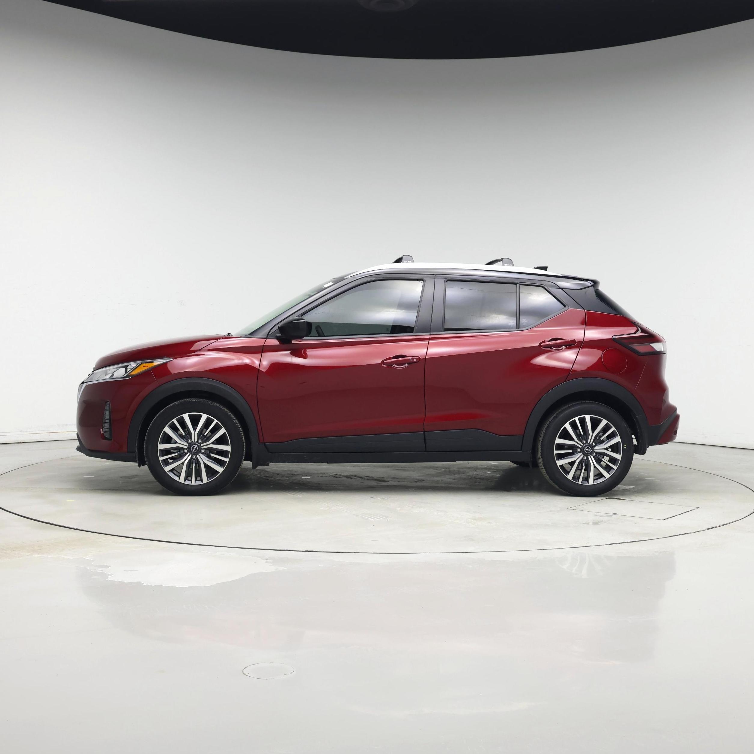 Thumbnail: 2023 Nissan Kicks - 3