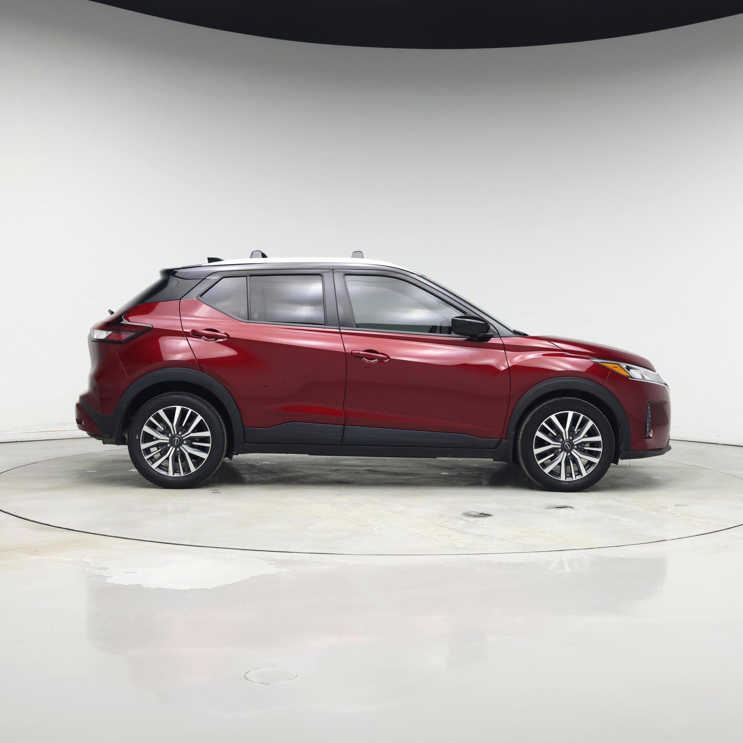 Thumbnail: 2023 Nissan Kicks - 7