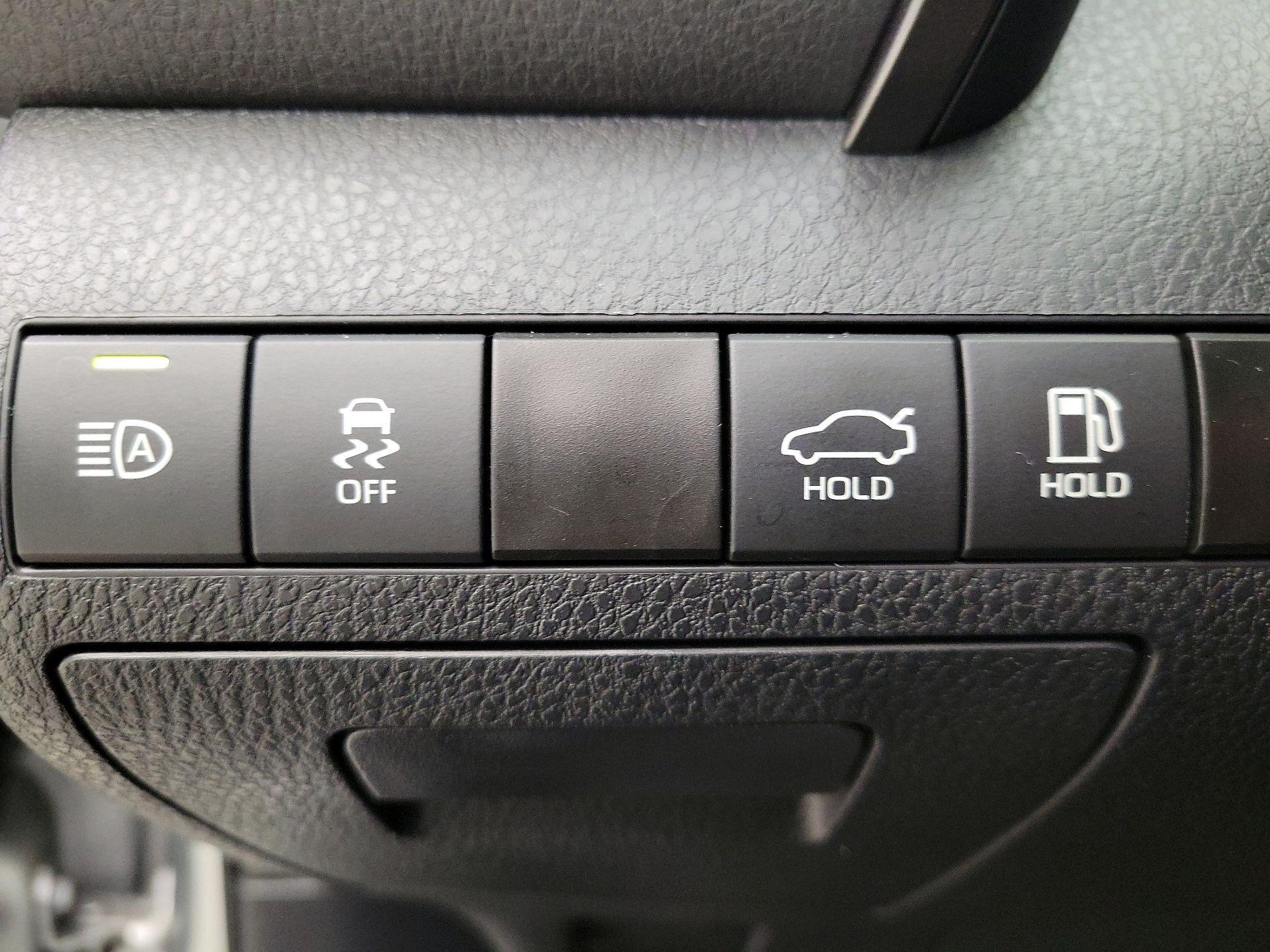 Thumbnail: 2024 Toyota Camry - 13