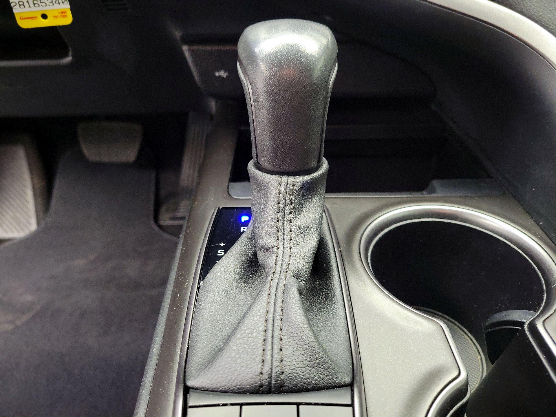 Thumbnail: 2024 Toyota Camry - 17