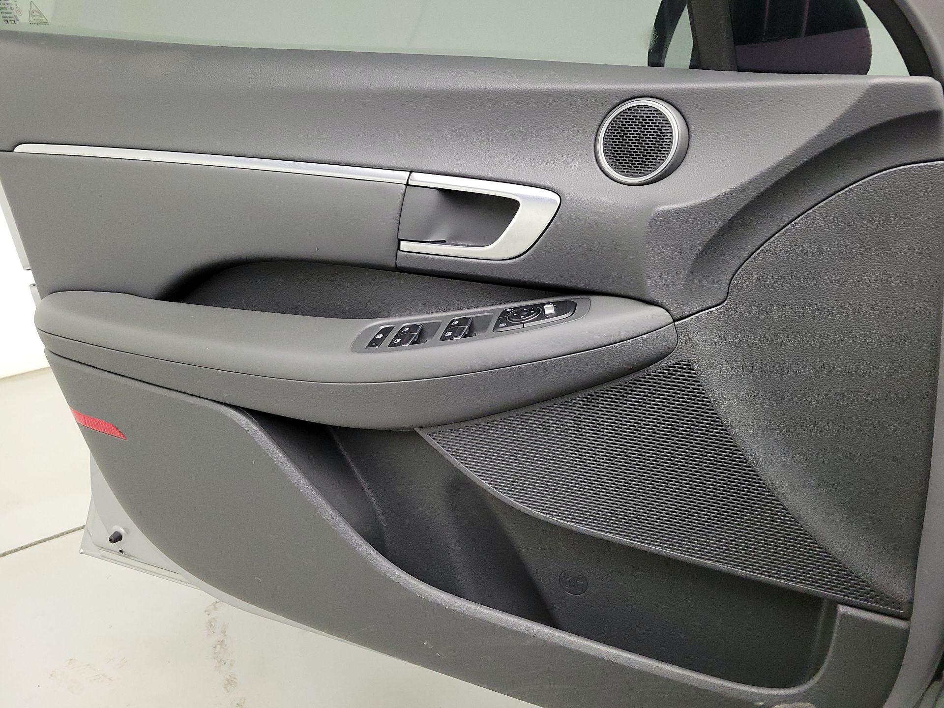 Thumbnail: 2021 Hyundai Sonata - 12