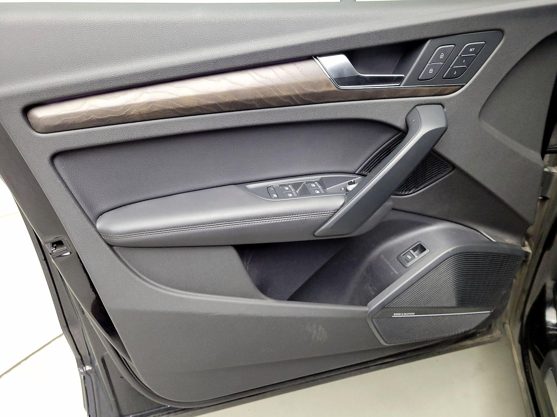 Thumbnail: 2018 Audi Q5 - 12