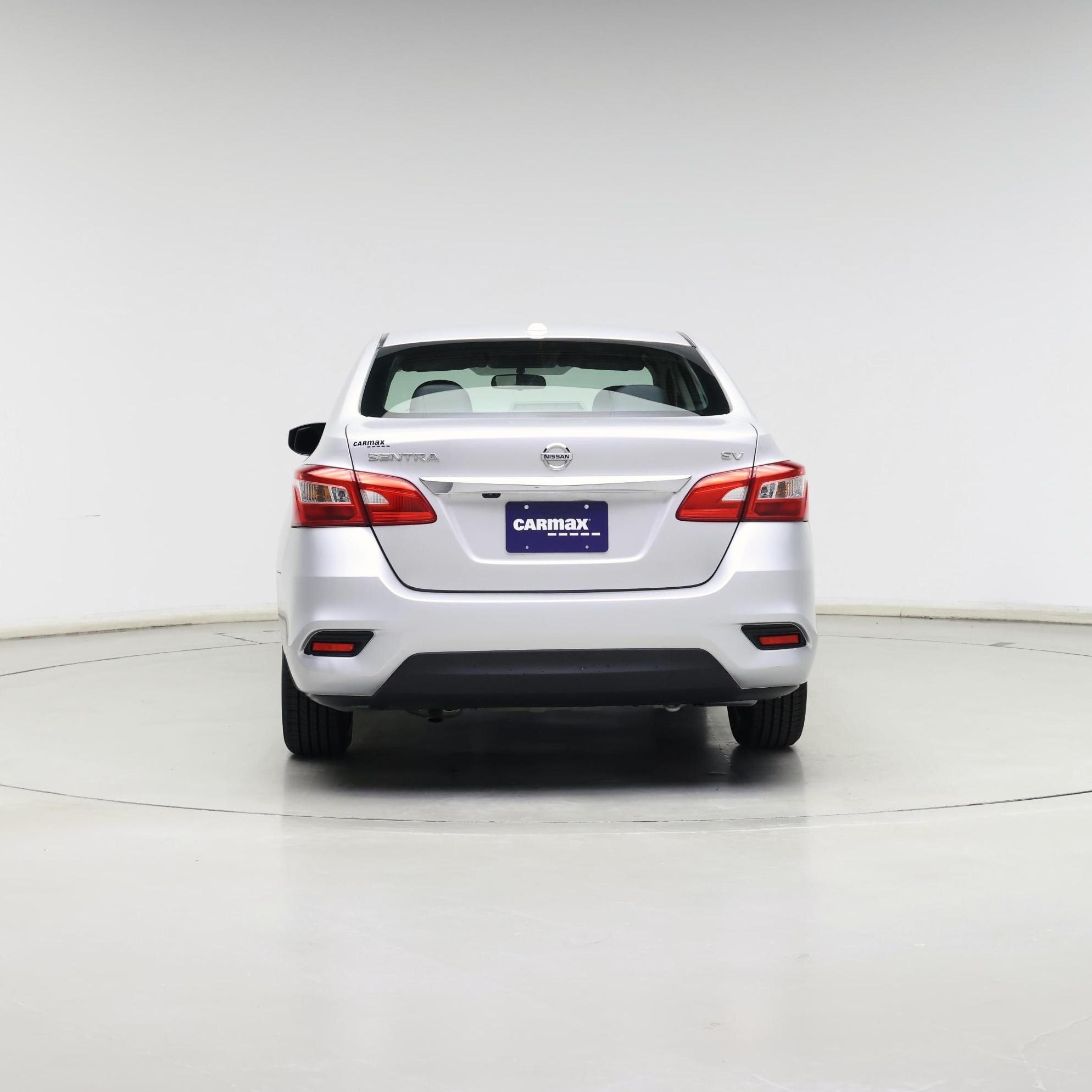 Thumbnail: 2018 Nissan Sentra - 6