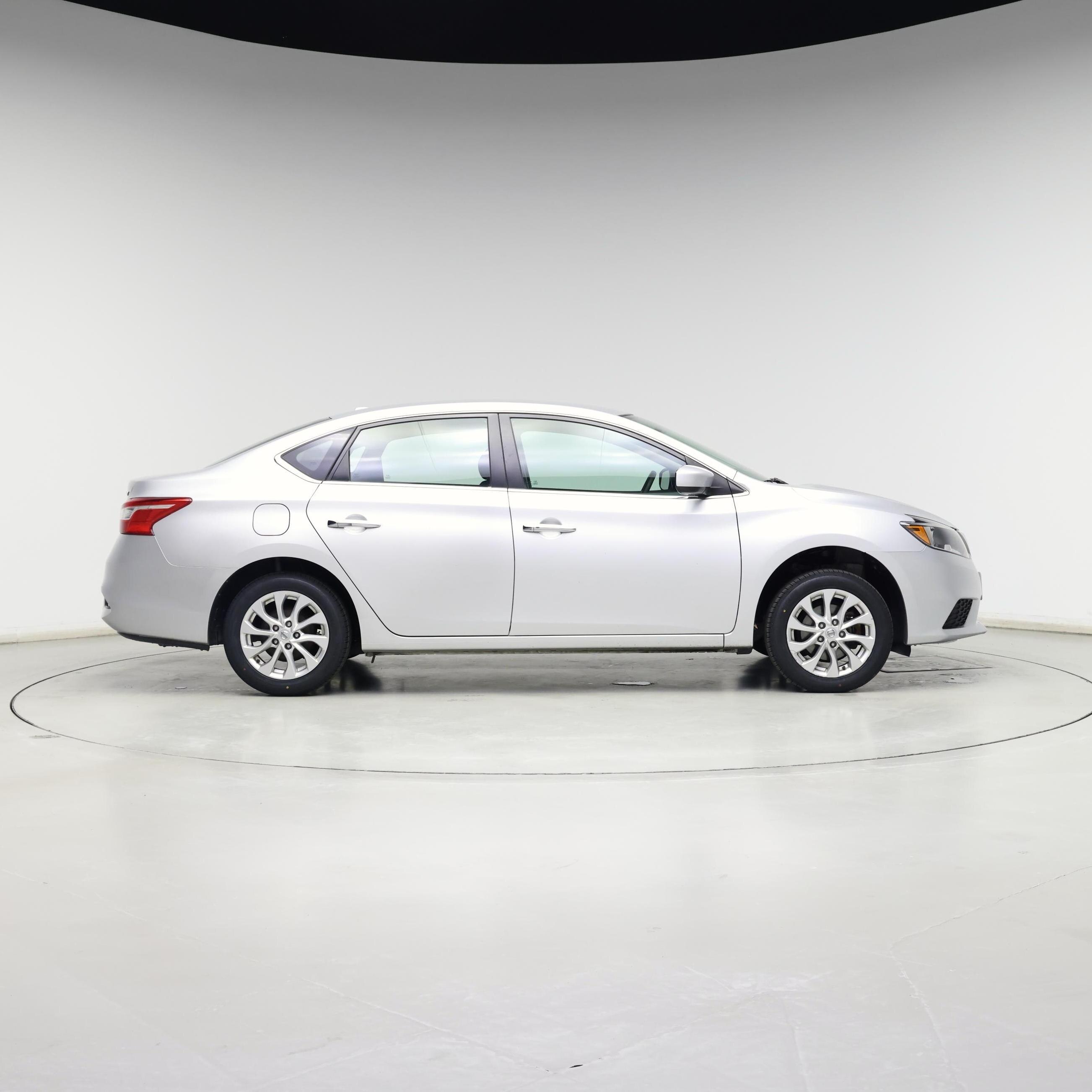 Thumbnail: 2018 Nissan Sentra - 7