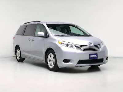 2017 Toyota Sienna LE
