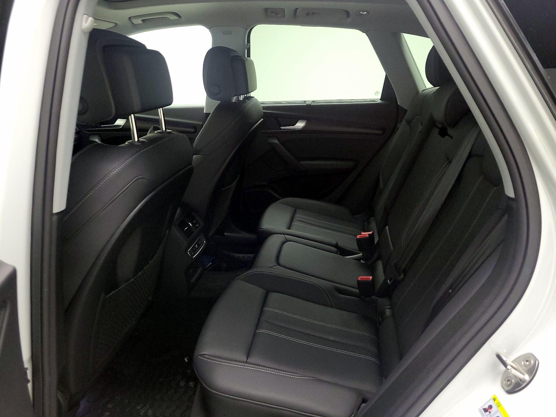 Thumbnail: 2024 Audi Q5 - 17