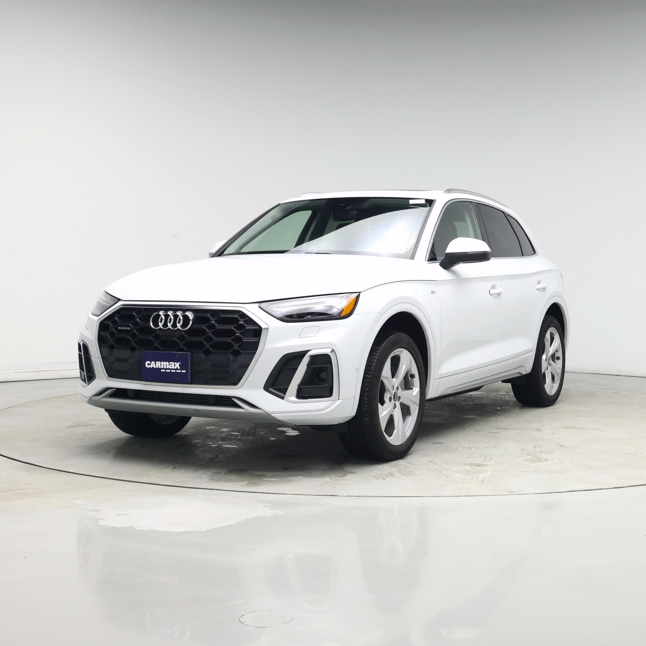 Thumbnail: 2024 Audi Q5 - 4