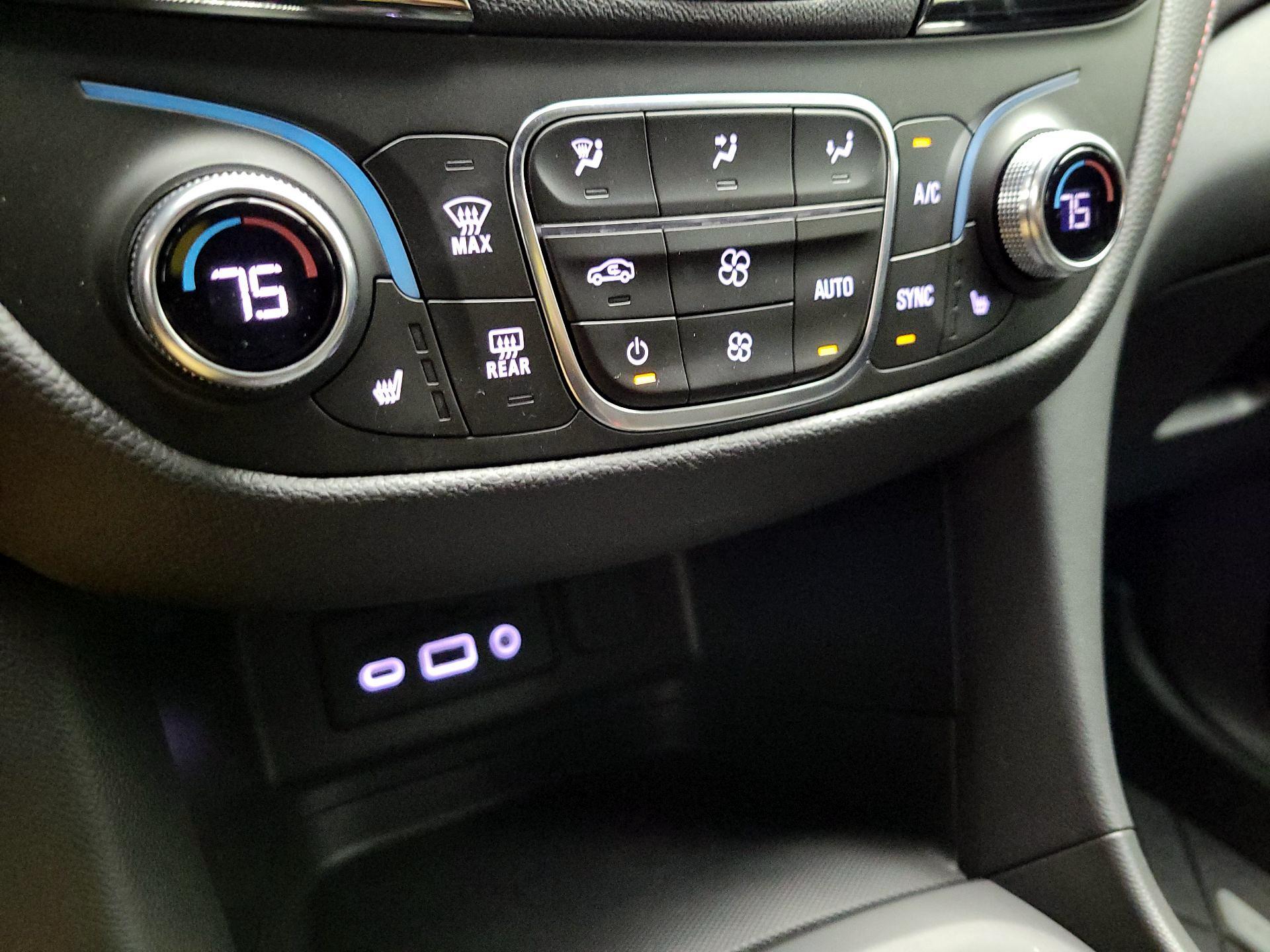 Thumbnail: 2024 Chevrolet Equinox - 15