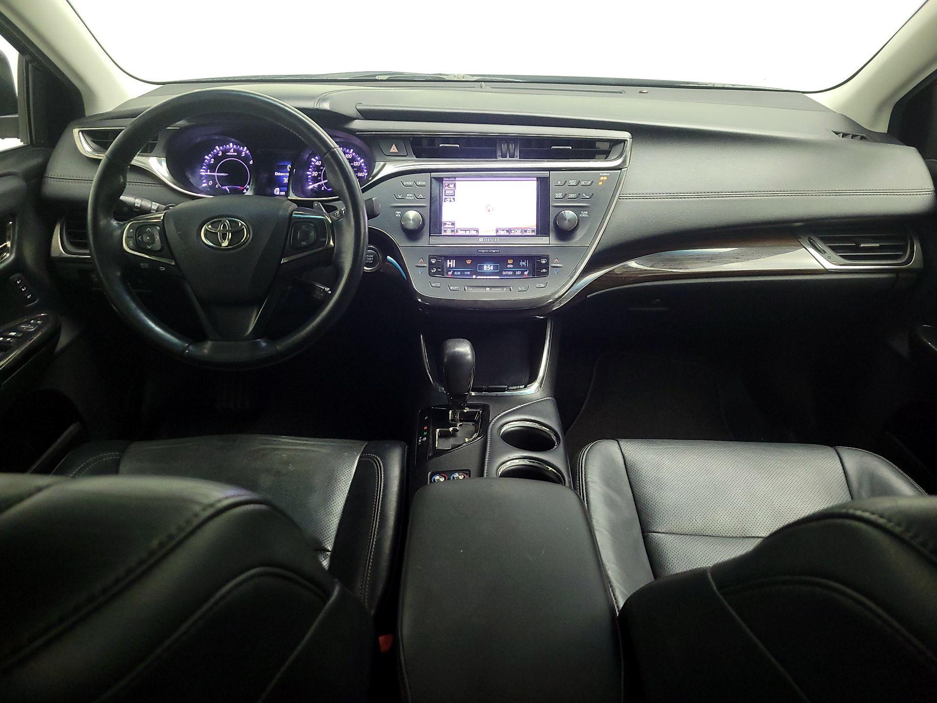 Thumbnail: 2014 Toyota Avalon - 9