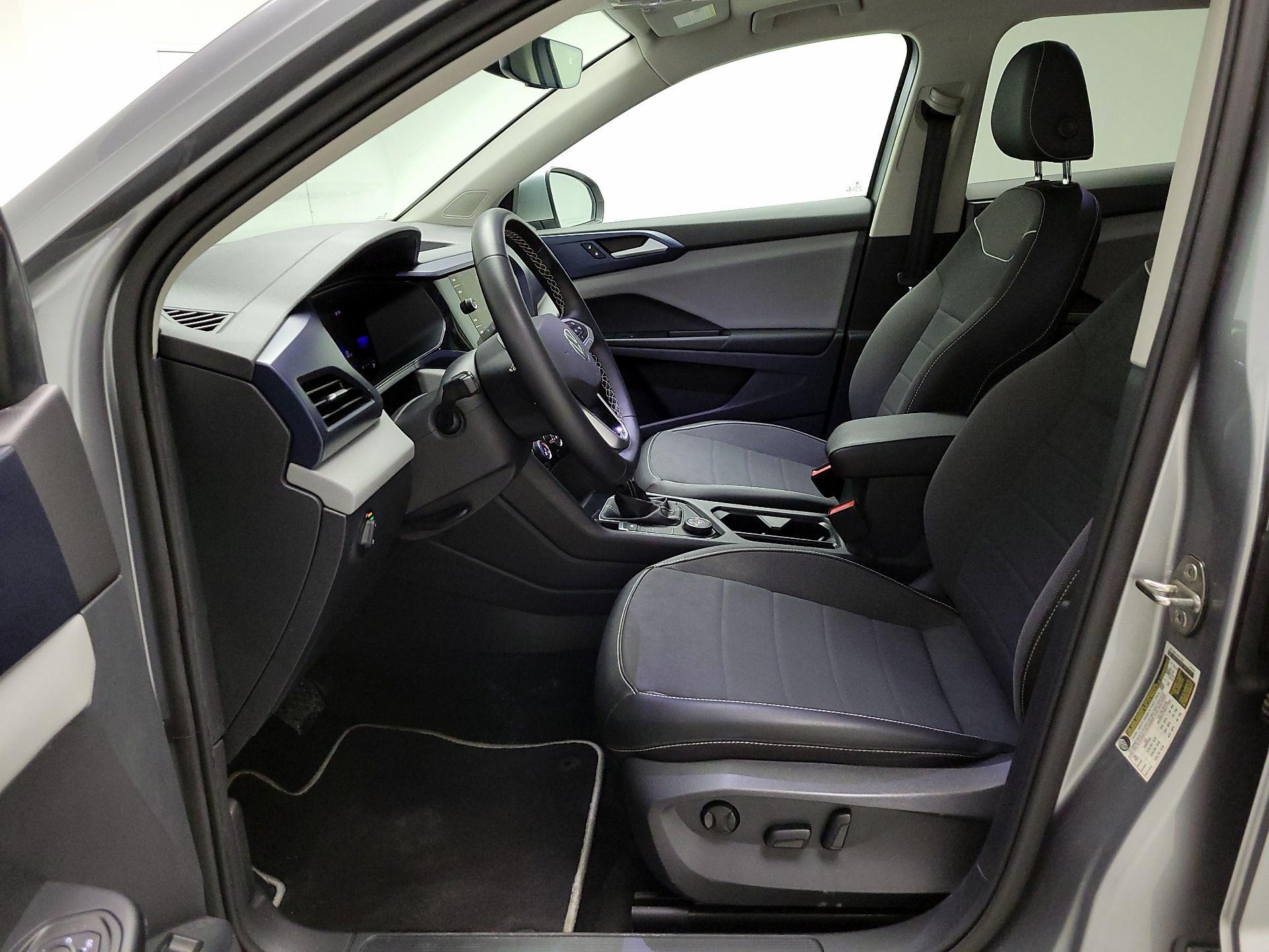 Thumbnail: 2023 Volkswagen Taos - 11