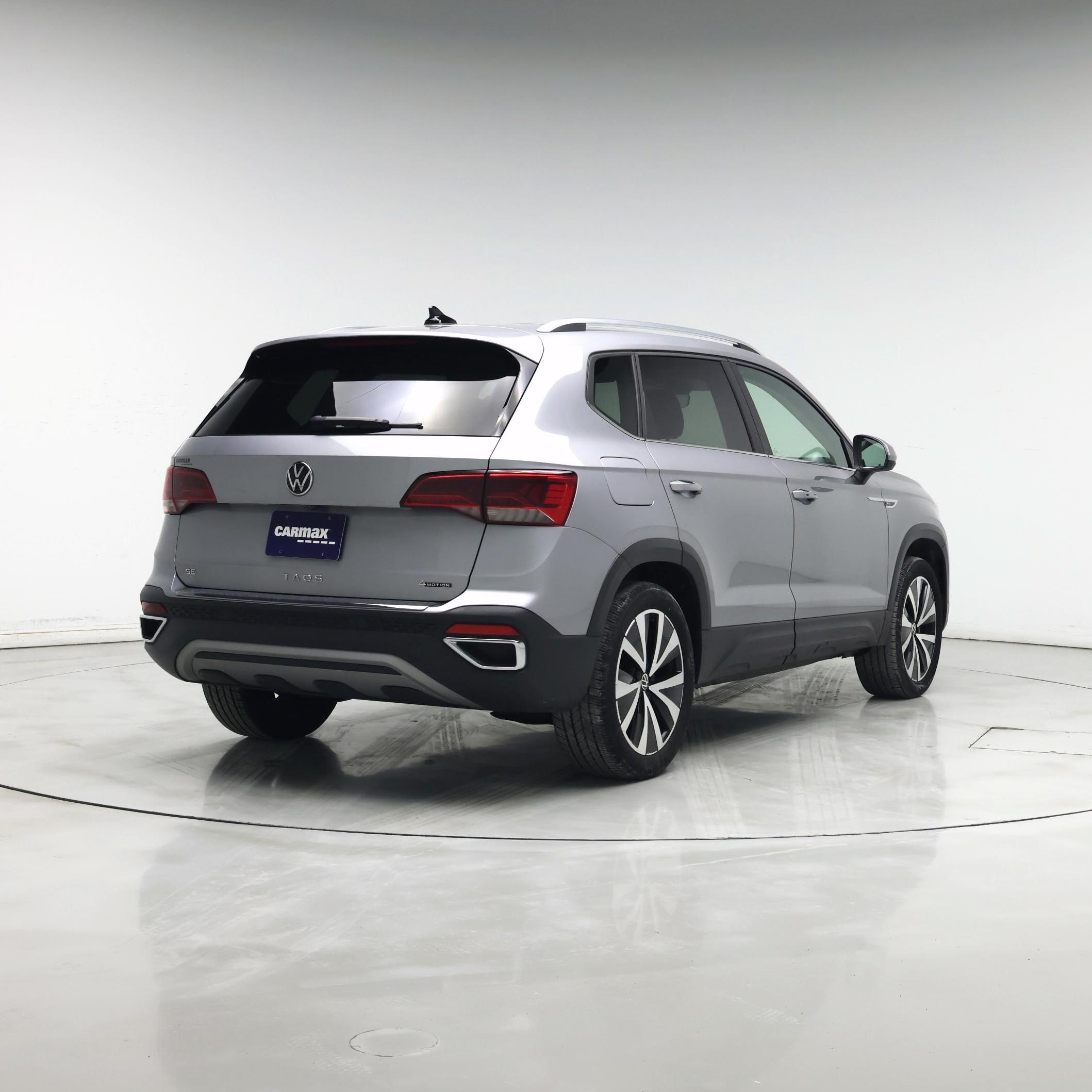 Thumbnail: 2023 Volkswagen Taos - 8