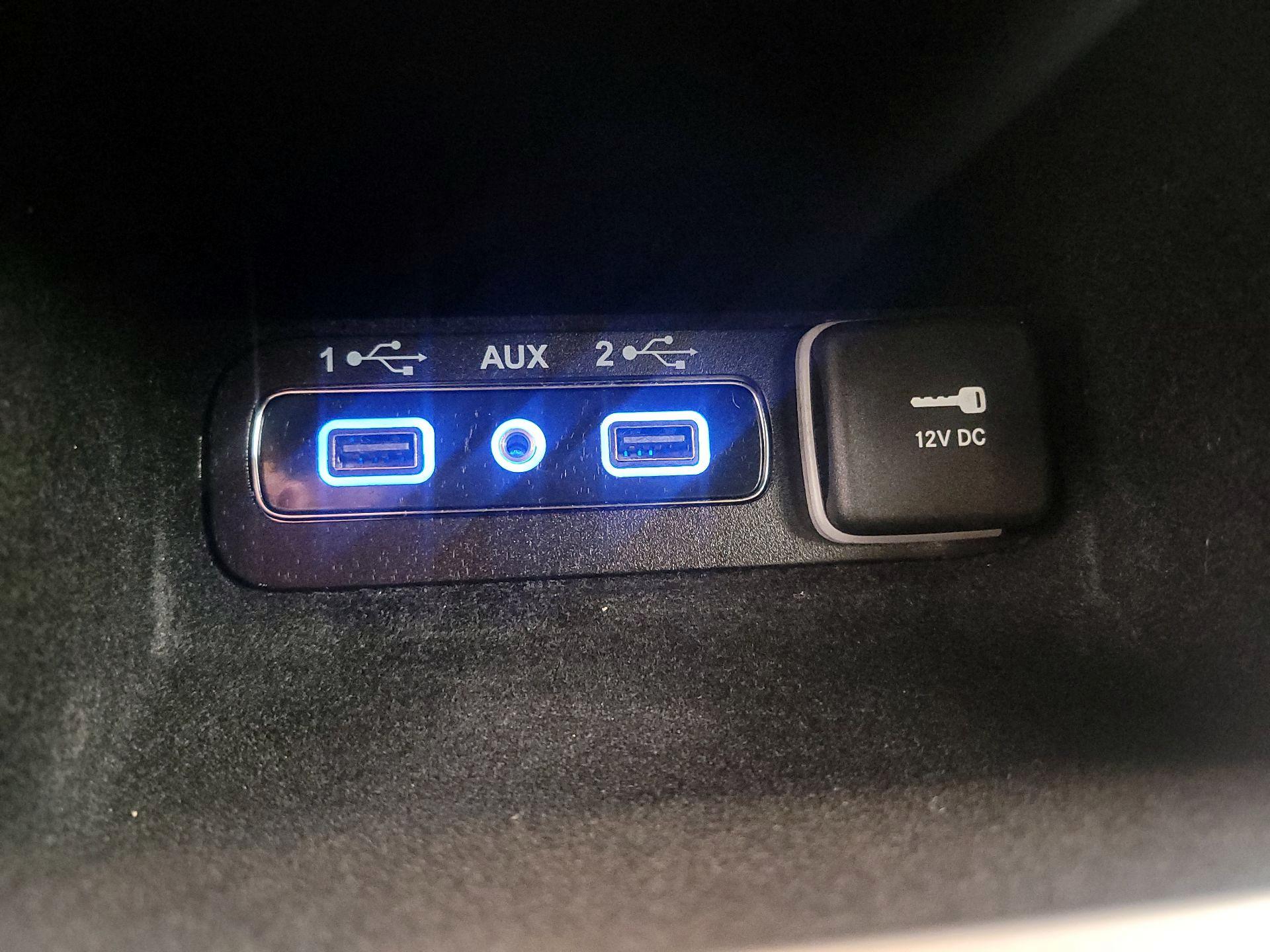 Thumbnail: 2021 Jeep Grand Cherokee - 18