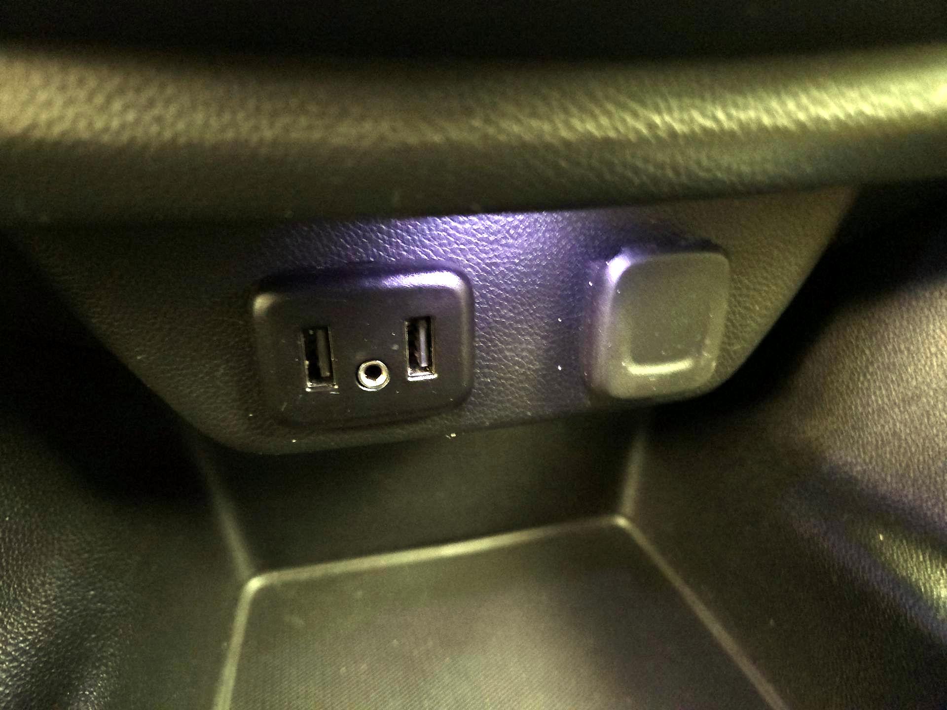 Thumbnail: 2023 Chevrolet Traverse - 18