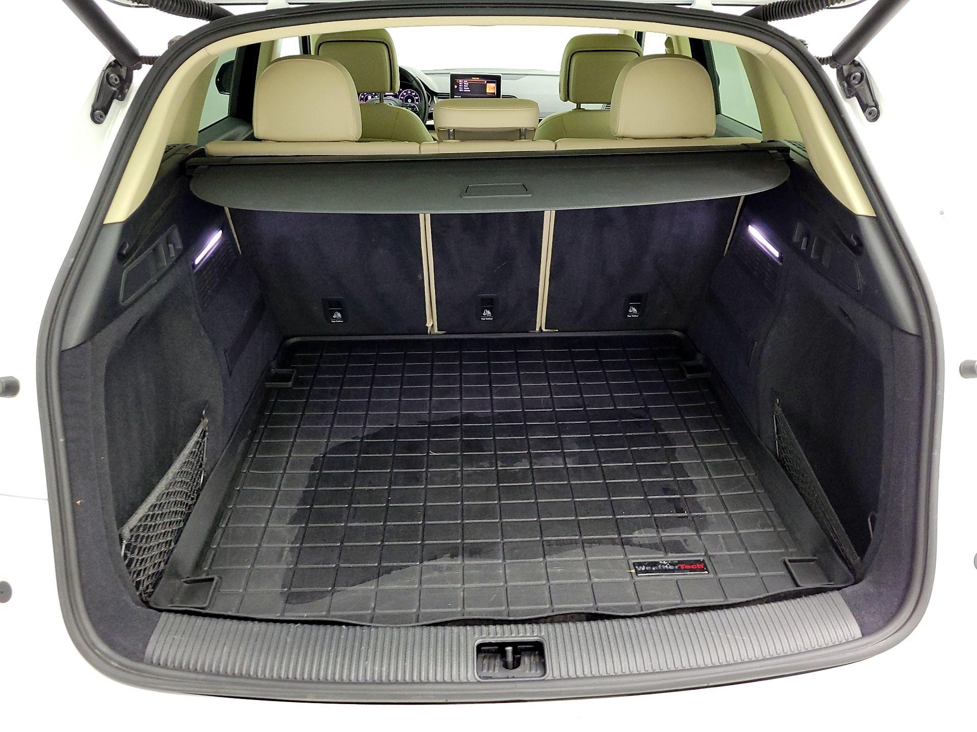 Thumbnail: 2019 Audi Q5 - 18