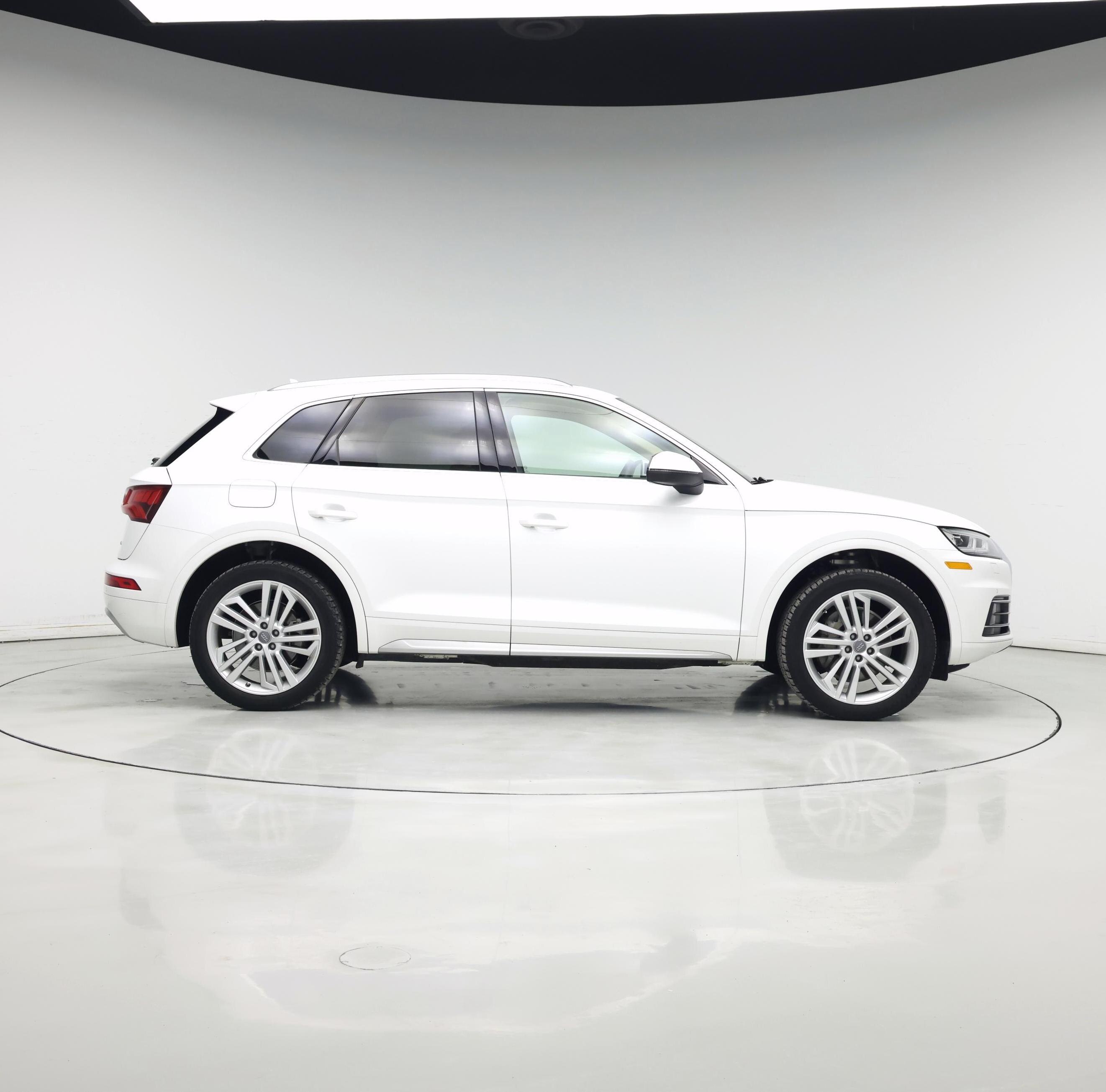 Thumbnail: 2019 Audi Q5 - 7