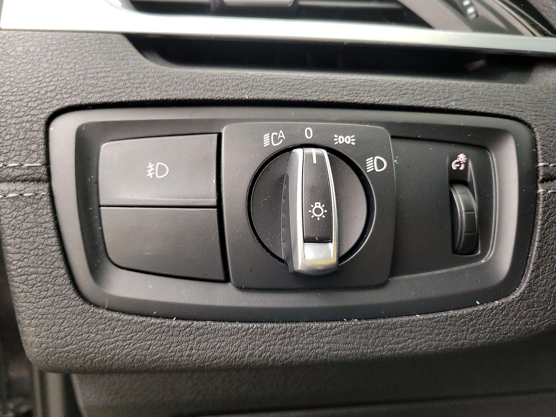 Thumbnail: 2018 BMW X2 - 13