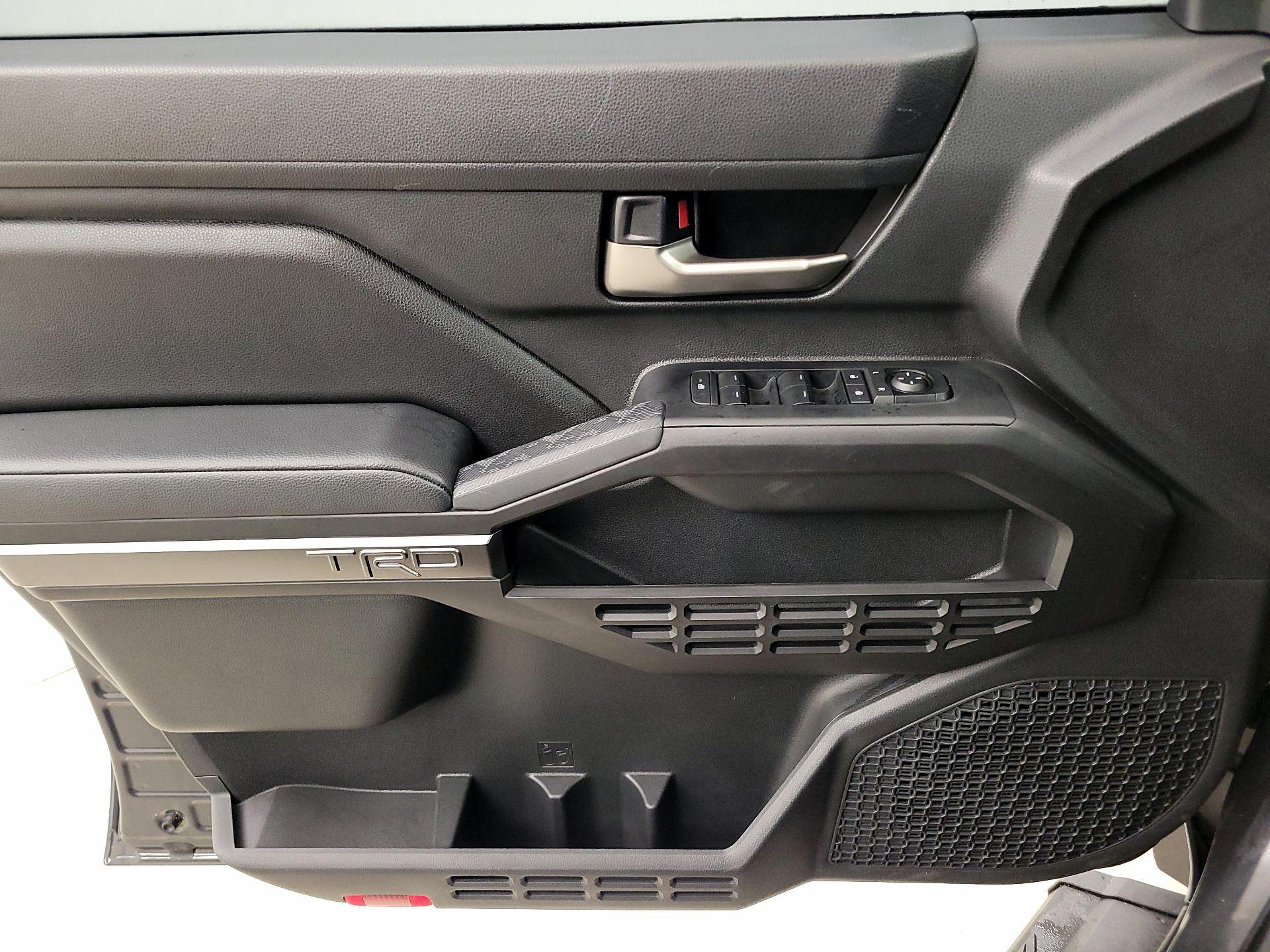 Thumbnail: 2025 Toyota Tacoma - 12