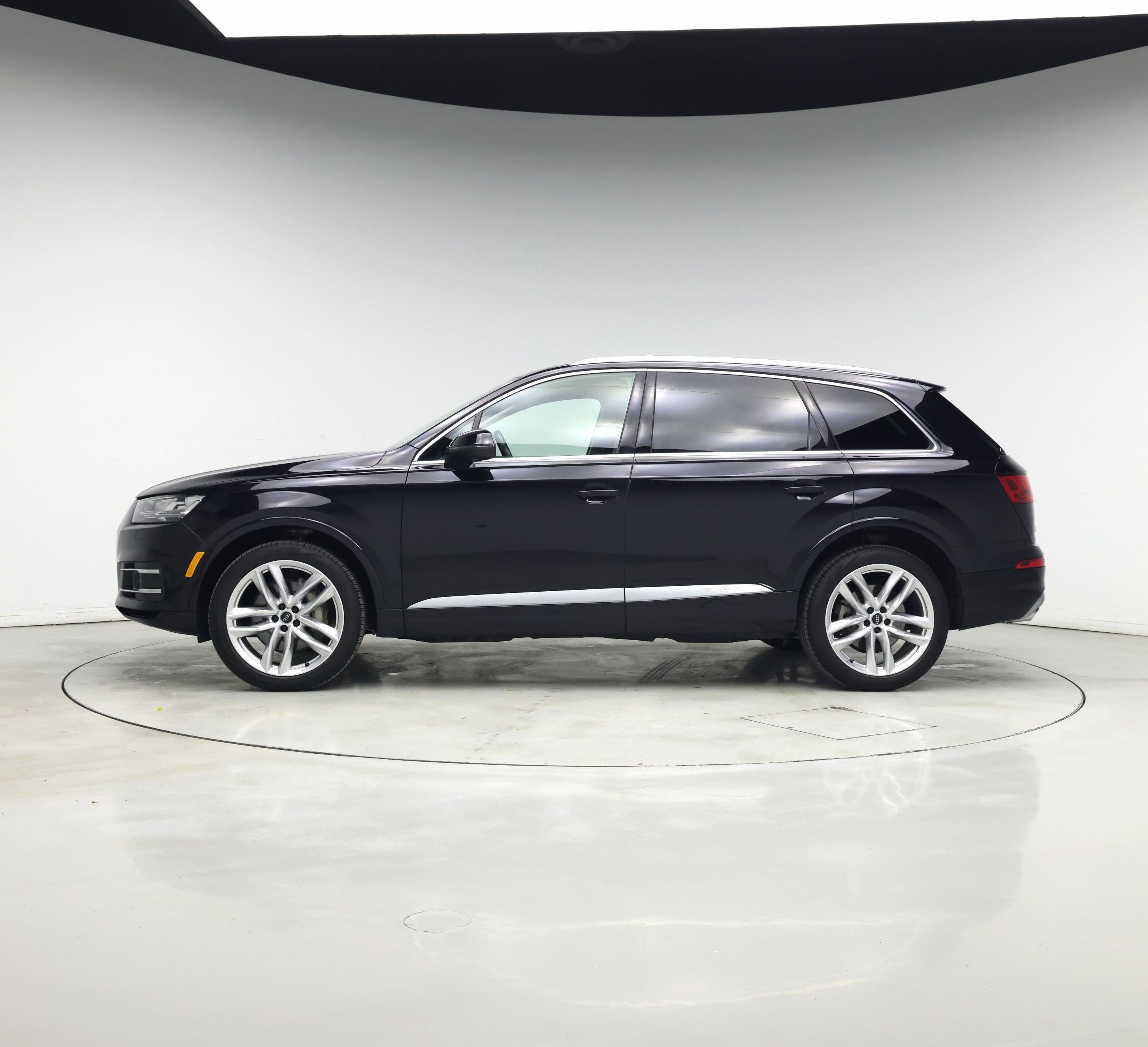 Thumbnail: 2018 Audi Q7 - 3