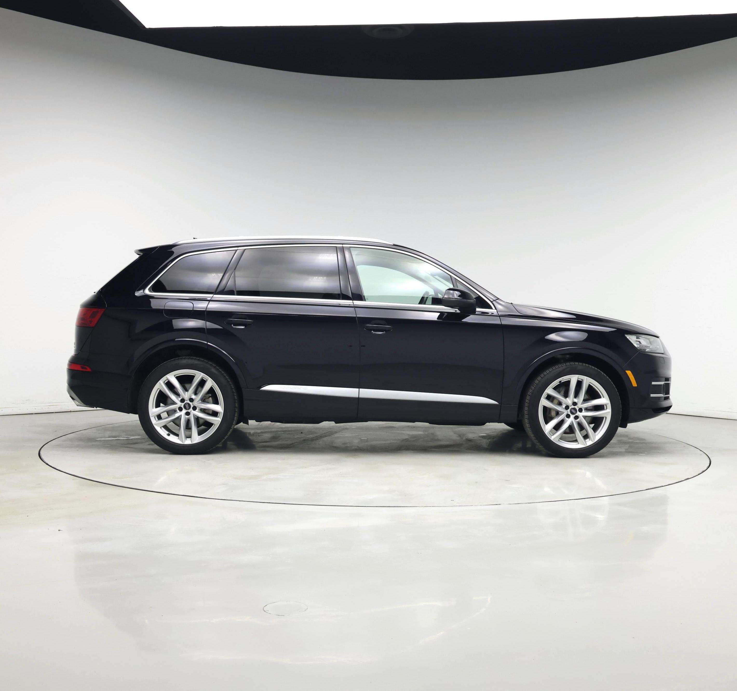 Thumbnail: 2018 Audi Q7 - 7