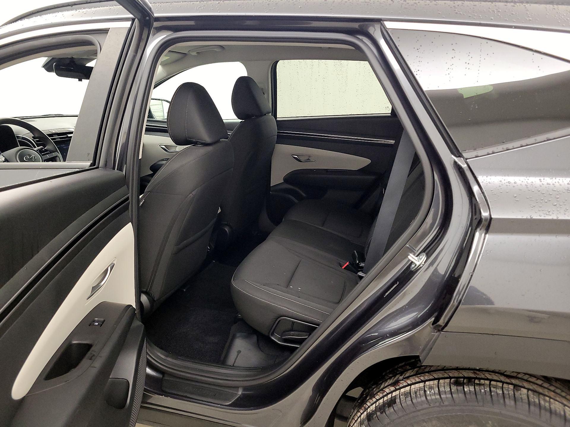 Thumbnail: 2024 Hyundai Tucson - 19