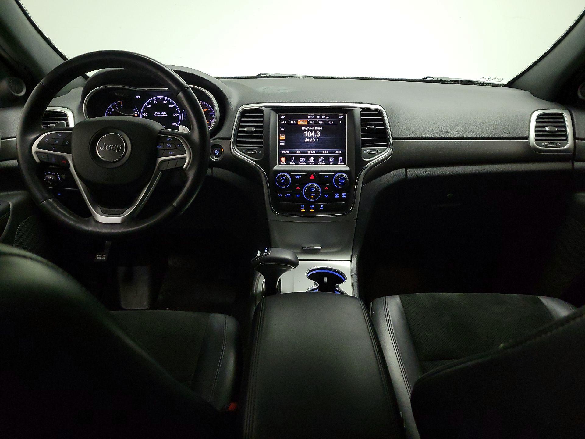 Thumbnail: 2015 Jeep Grand Cherokee - 9