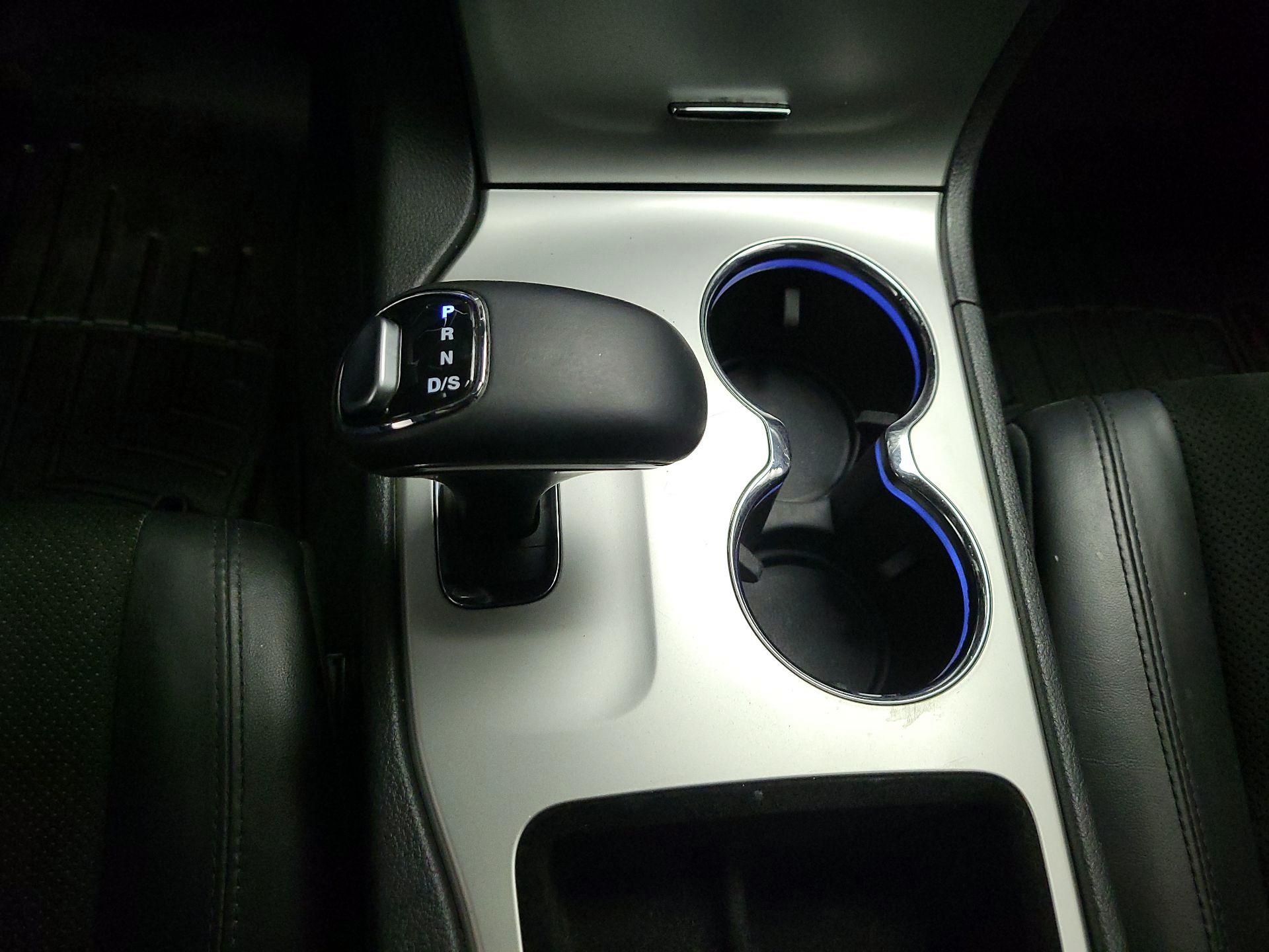 Thumbnail: 2015 Jeep Grand Cherokee - 16