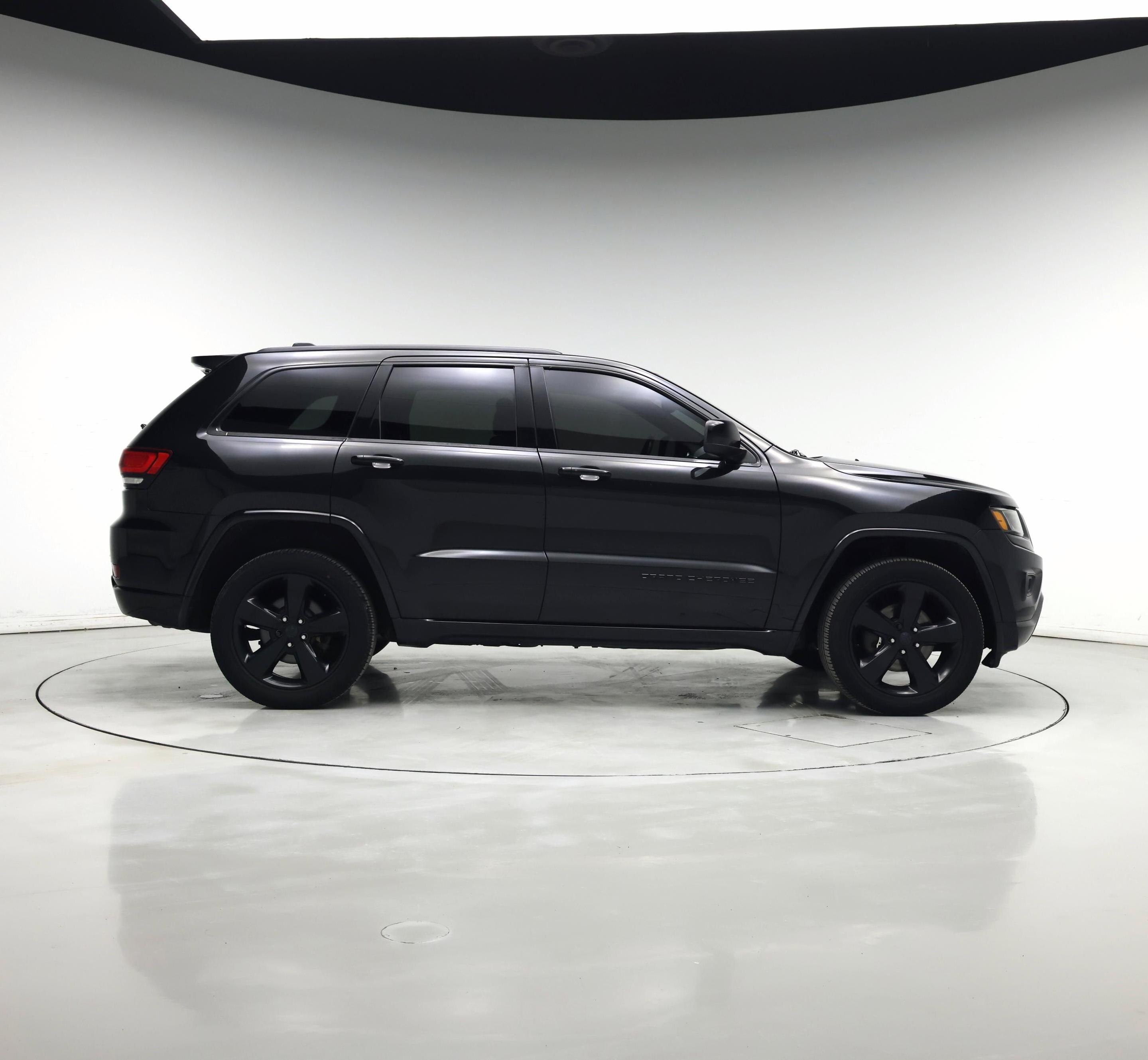 Thumbnail: 2015 Jeep Grand Cherokee - 7