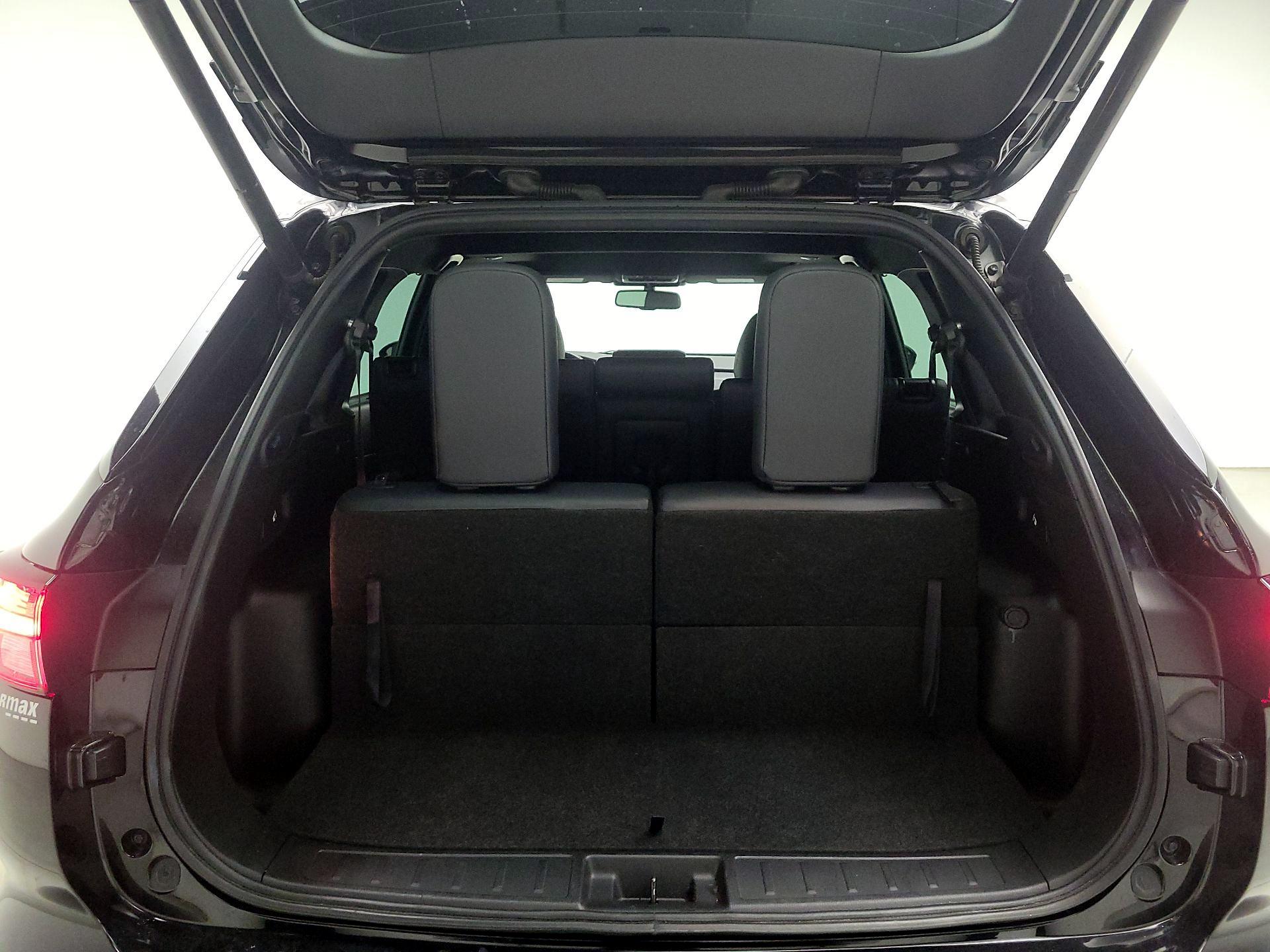 Thumbnail: 2023 Mitsubishi Outlander - 20