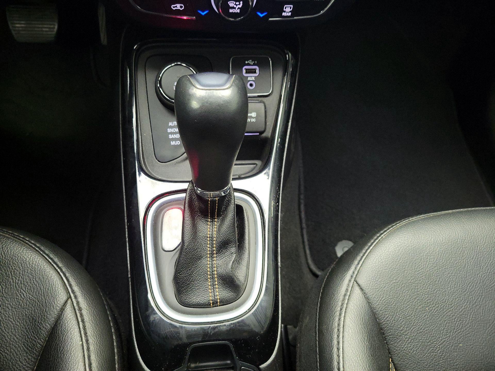 Thumbnail: 2021 Jeep Compass - 17