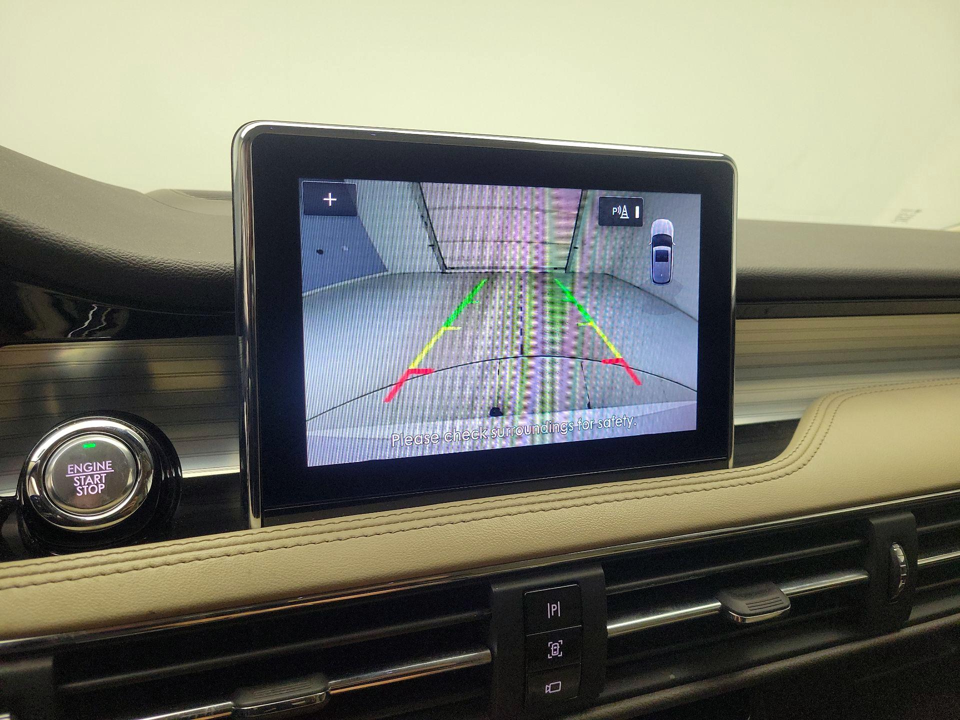 Thumbnail: 2022 Lincoln Corsair - 15