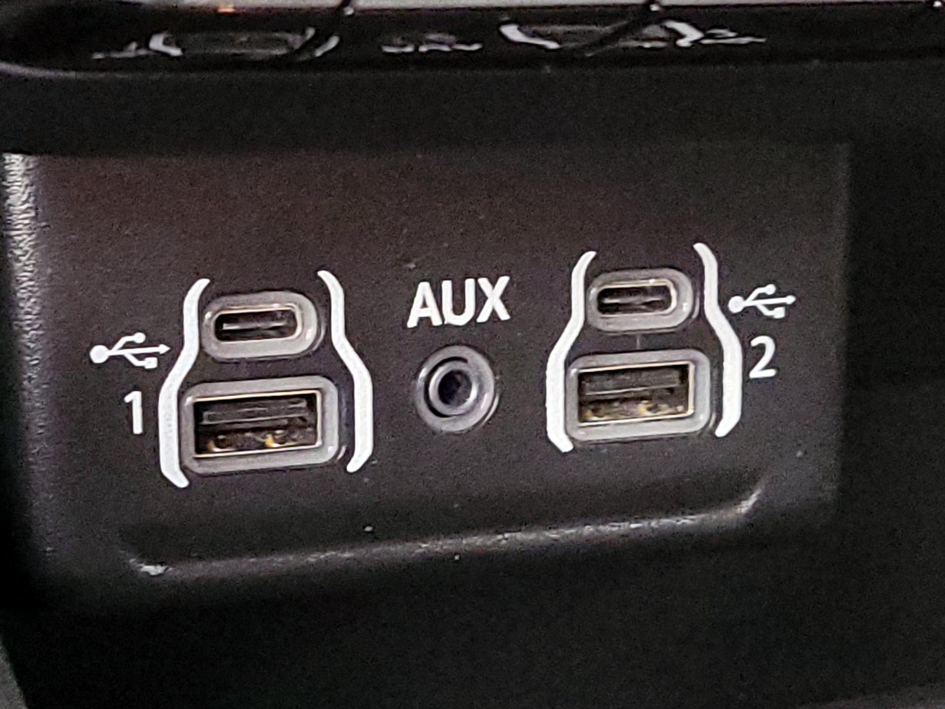 Thumbnail: 2023 Dodge Durango - 19