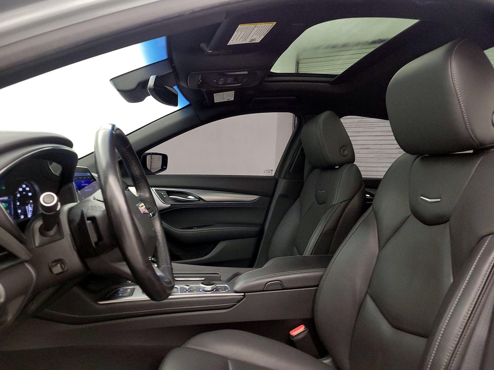 Thumbnail: 2023 Cadillac CT5 - 19