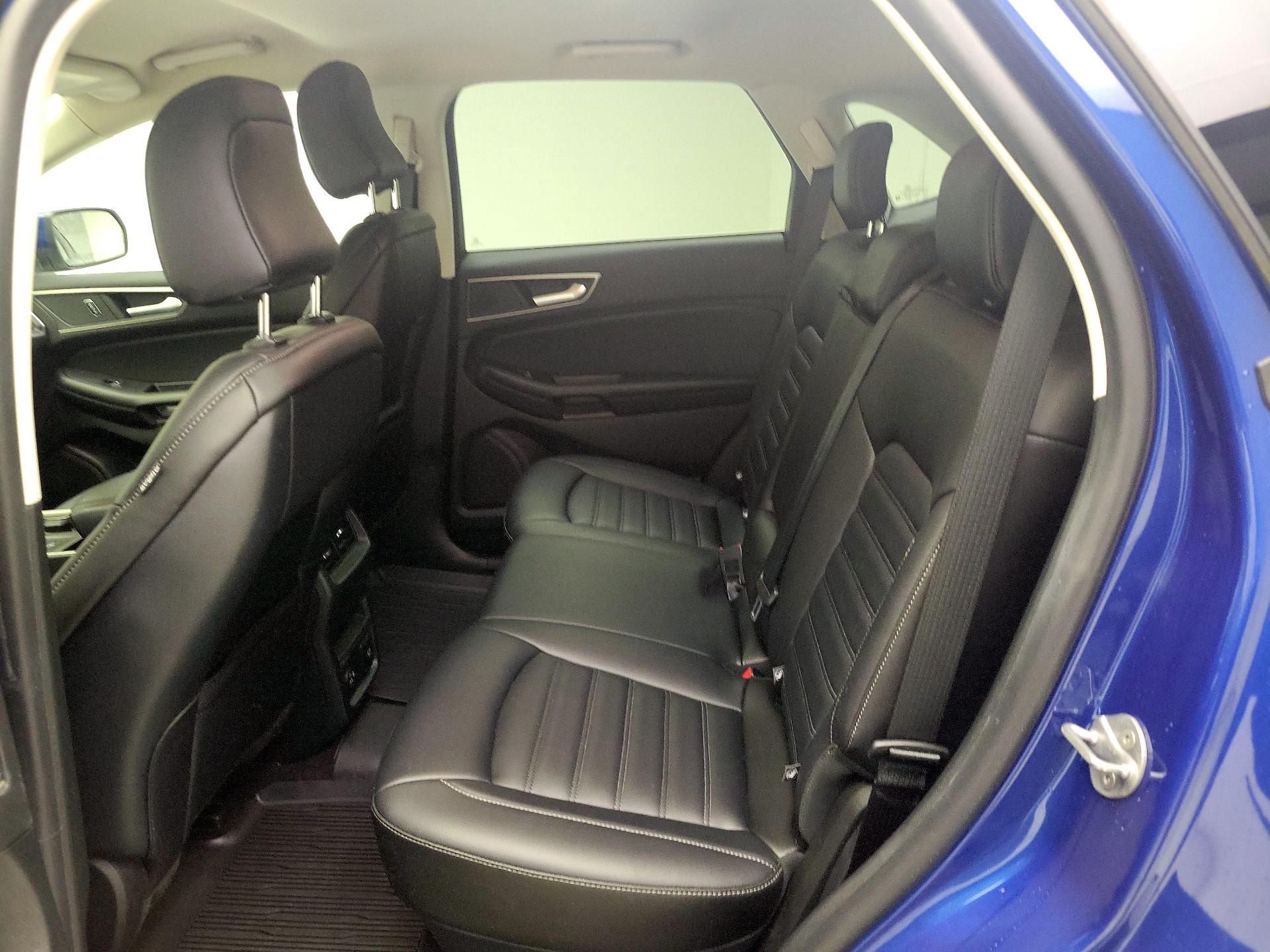 Thumbnail: 2022 Ford Edge - 19