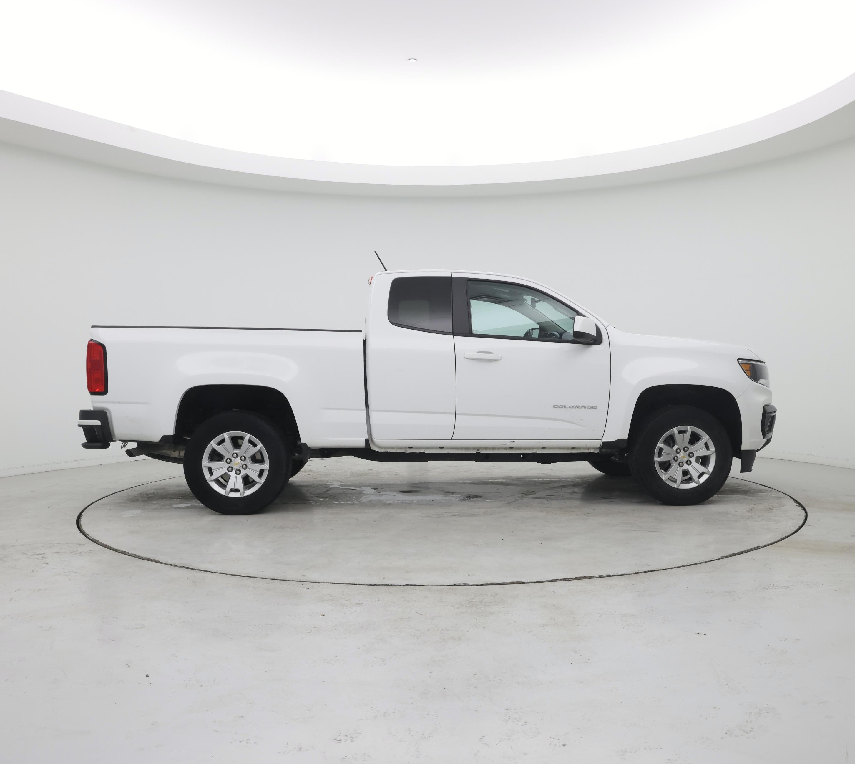 Thumbnail: 2022 Chevrolet Colorado - 7