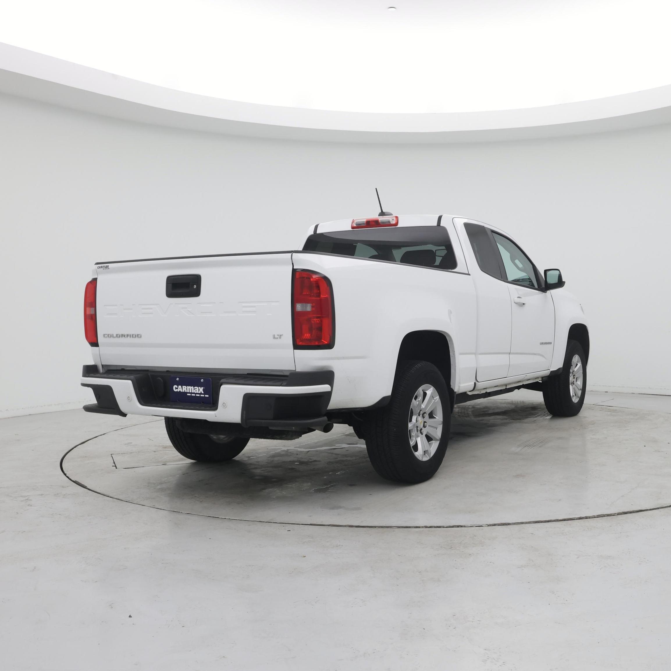 Thumbnail: 2022 Chevrolet Colorado - 8