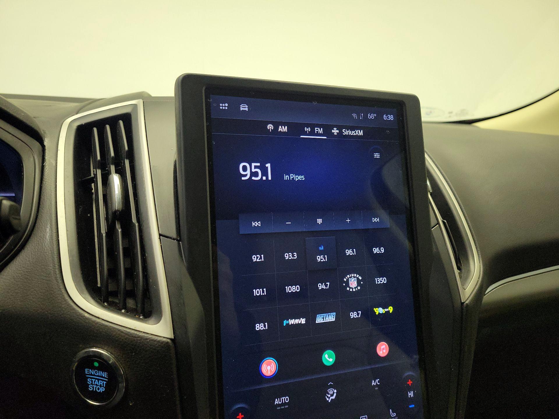 Thumbnail: 2022 Ford Edge - 15