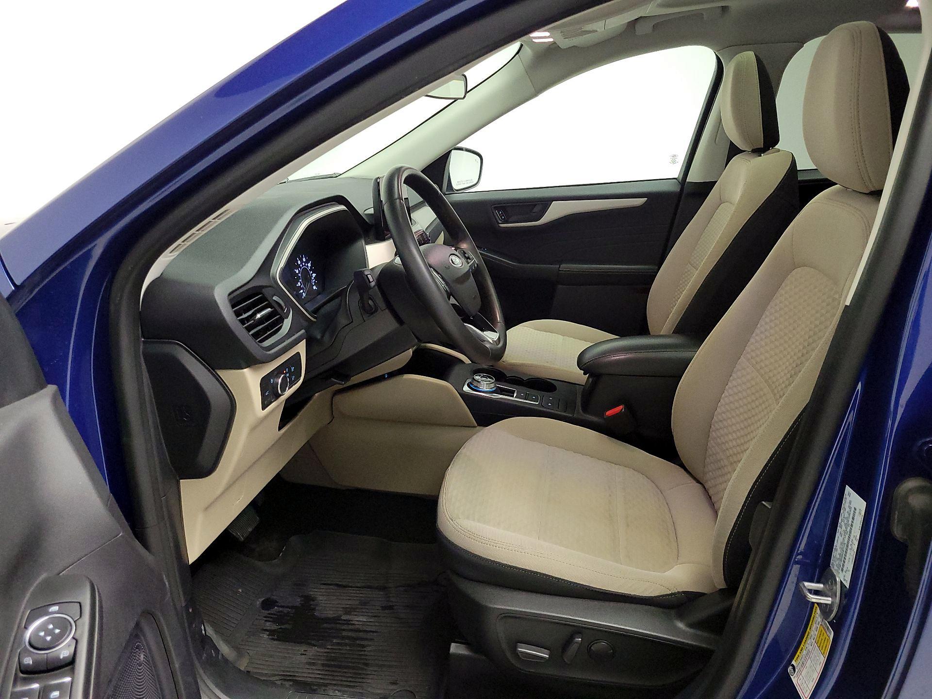 Thumbnail: 2022 Ford Escape - 11